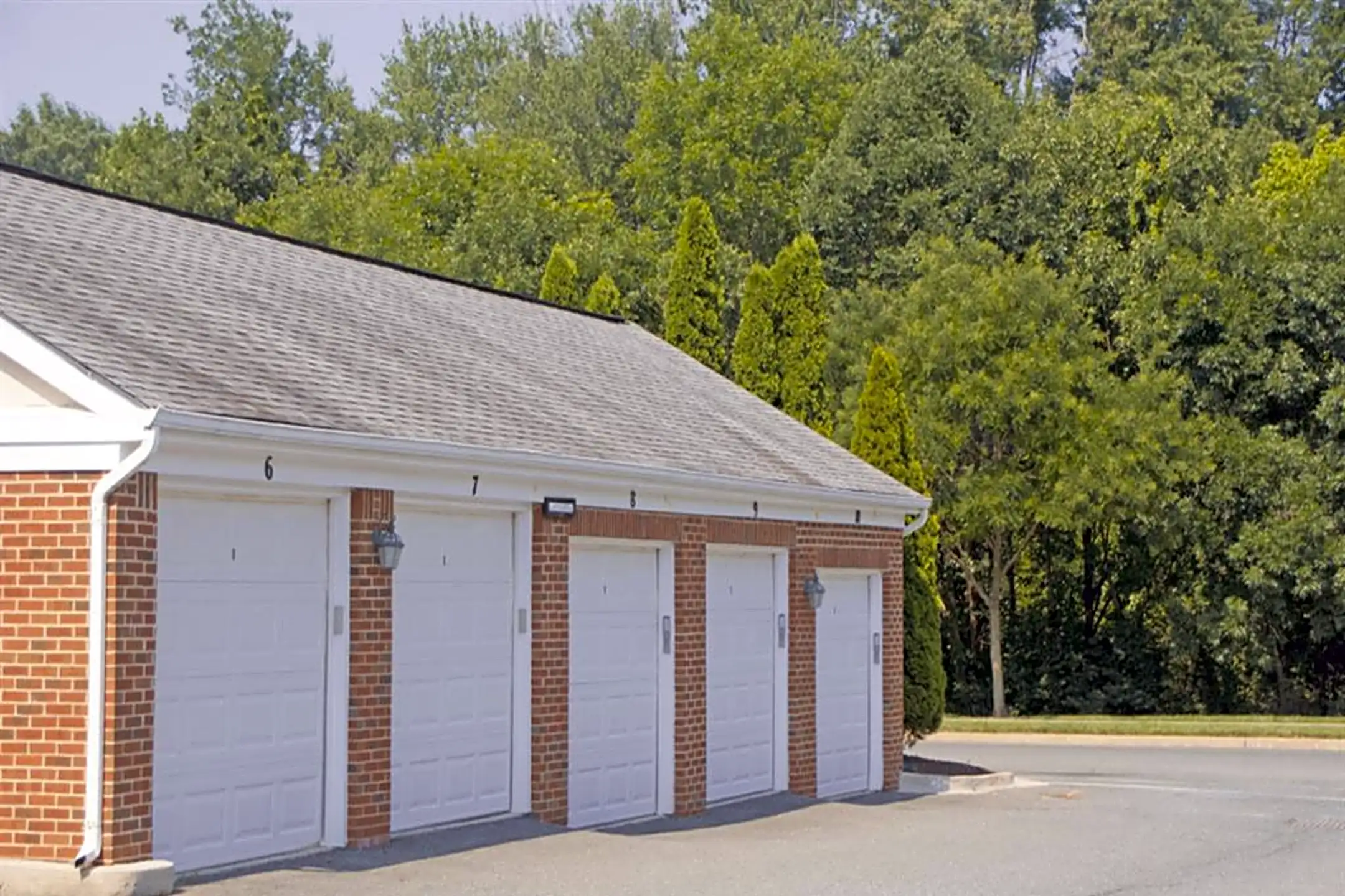 Kentlands Manor Senior Apartments 217 Booth St Gaithersburg, MD