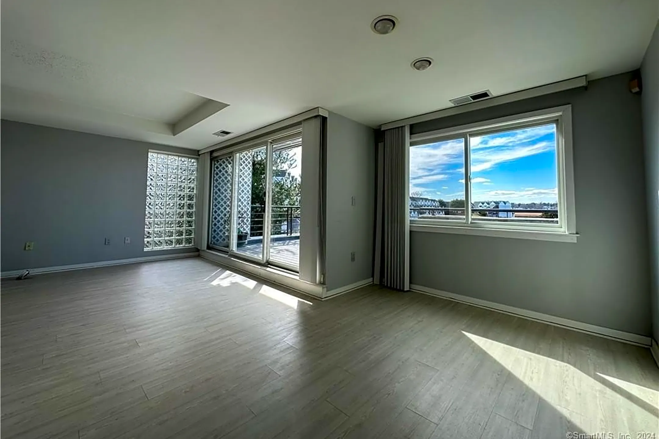 424 Popes Island Rd 424 Condos Milford, CT 06461