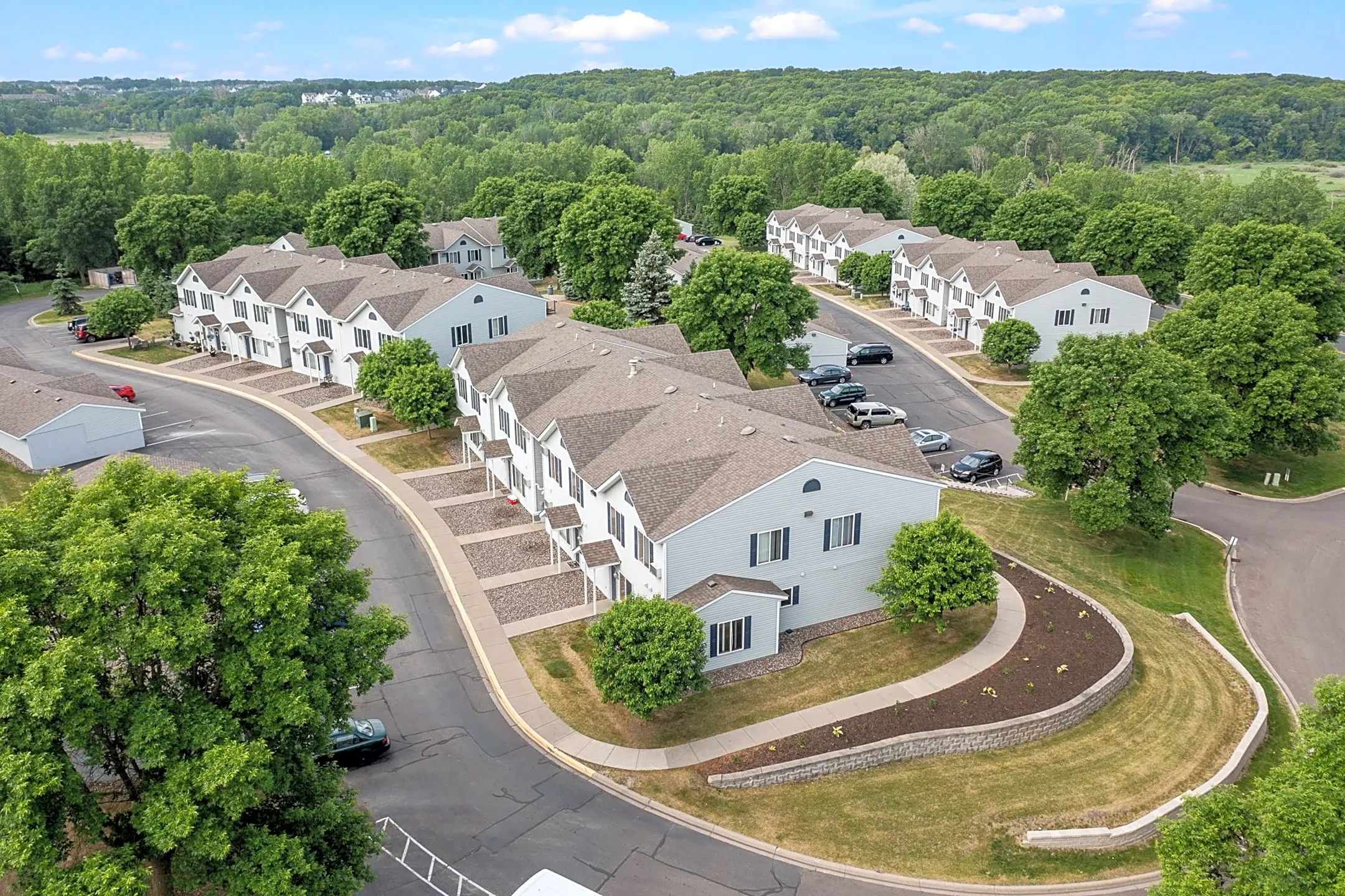 Silvan Townhomes 6876 Vicksburg Ln N Maple Grove, MN Townhomes for