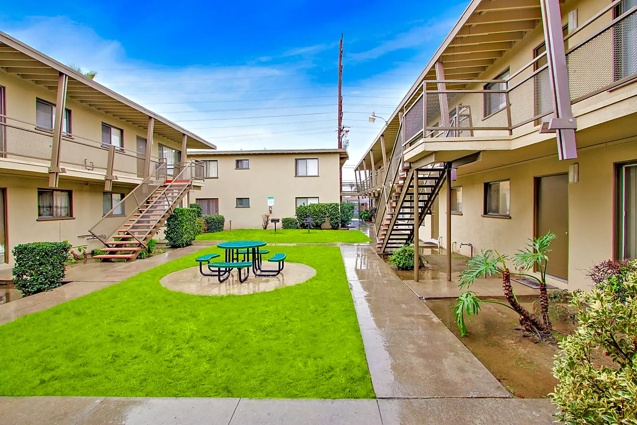 Glen Haven Apartments 82388286 Telegraph Rd Downey, CA Apartments