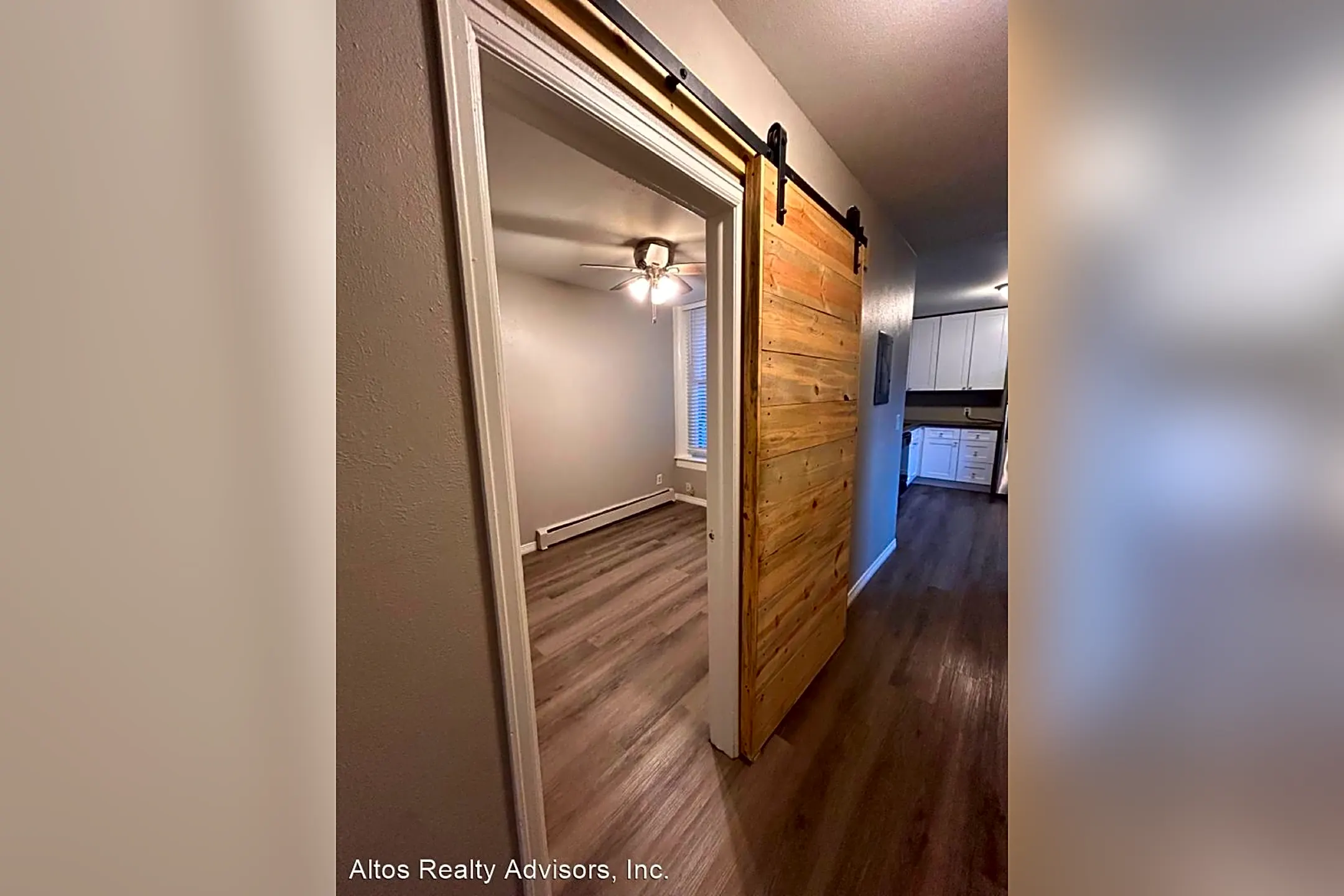 2324 W 32nd Ave - Denver, CO