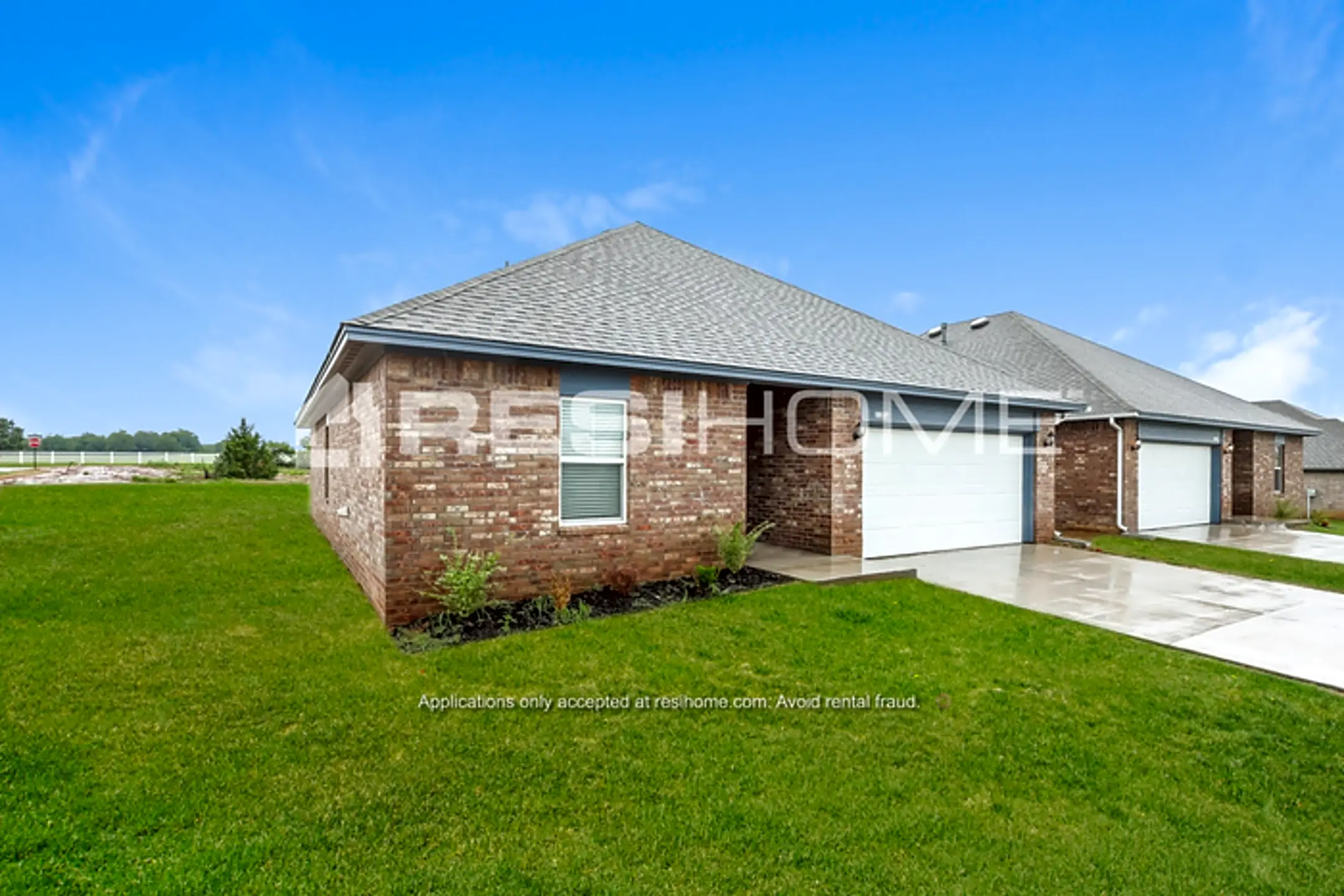 1121A Lakeview Dr Edmond, OK Houses for Rent Rent.