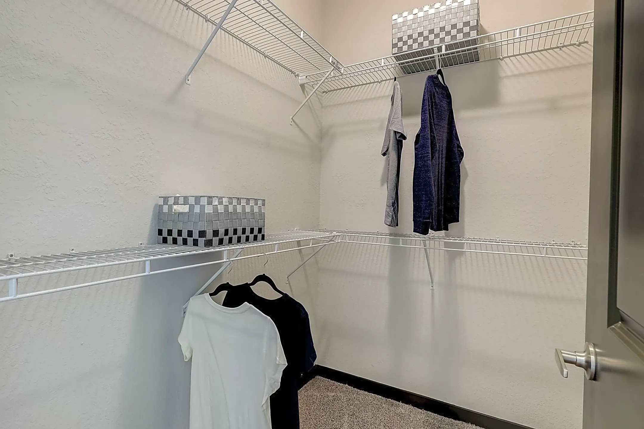 Springs at Newnan 2019 Newnan Crossing Bypass Newnan, GA Apartments