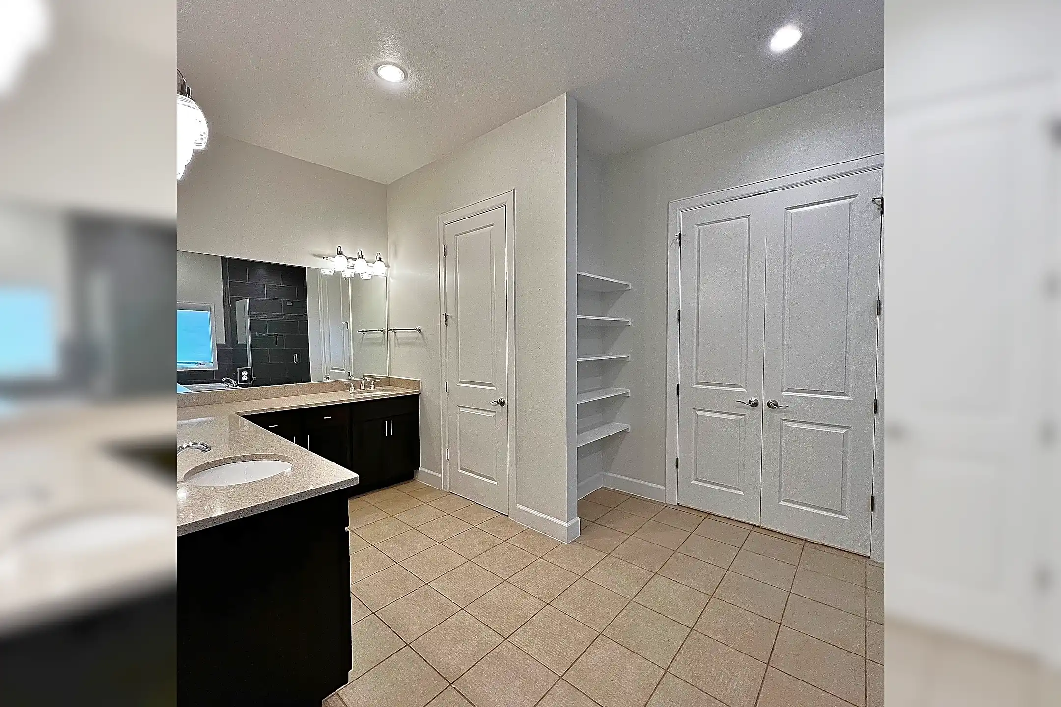 Kitchen - 3210 Carlisle Street - Dallas, TX