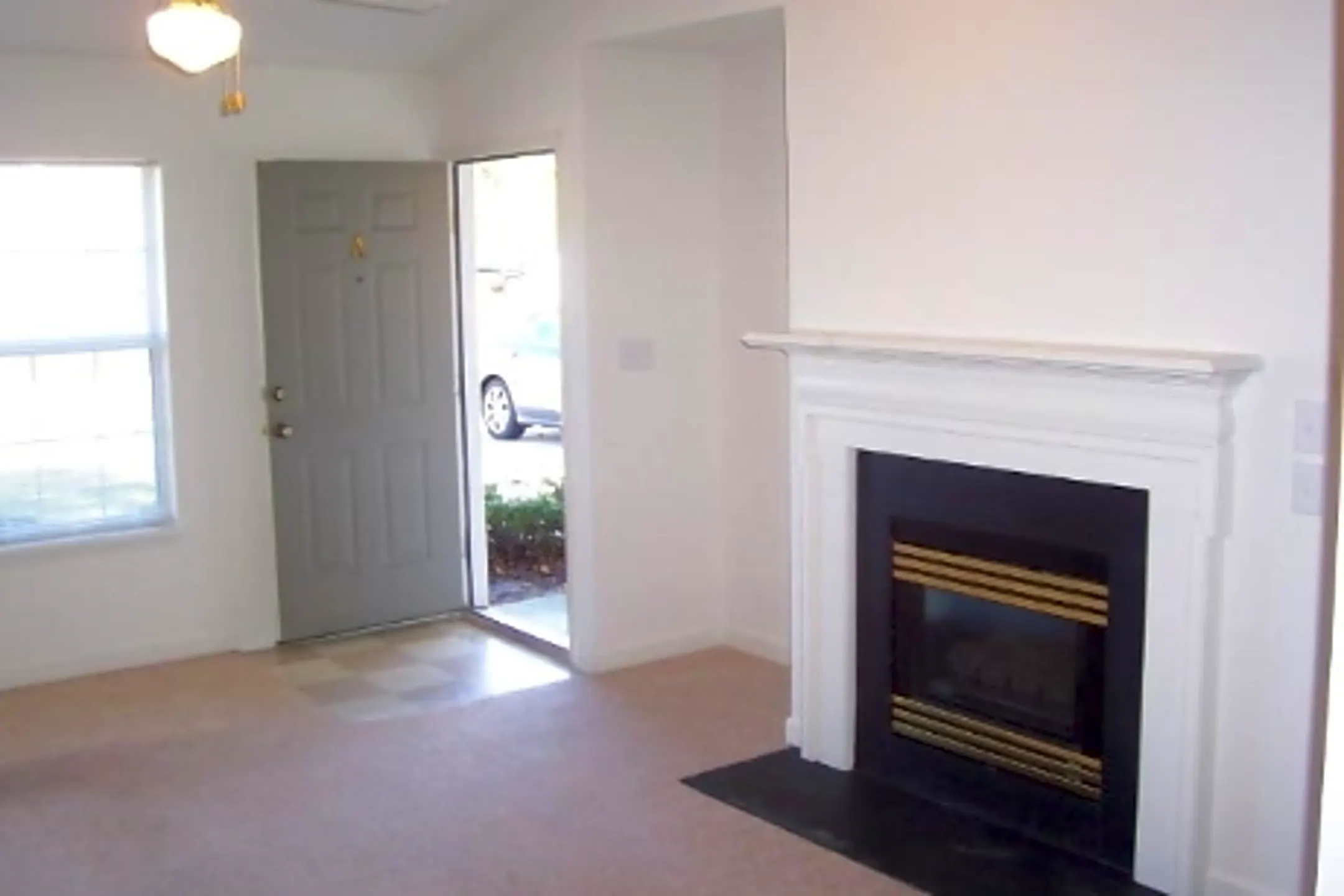 Eastgate Duplexes 3201 Moseley Dr Greenville, NC Houses for Rent