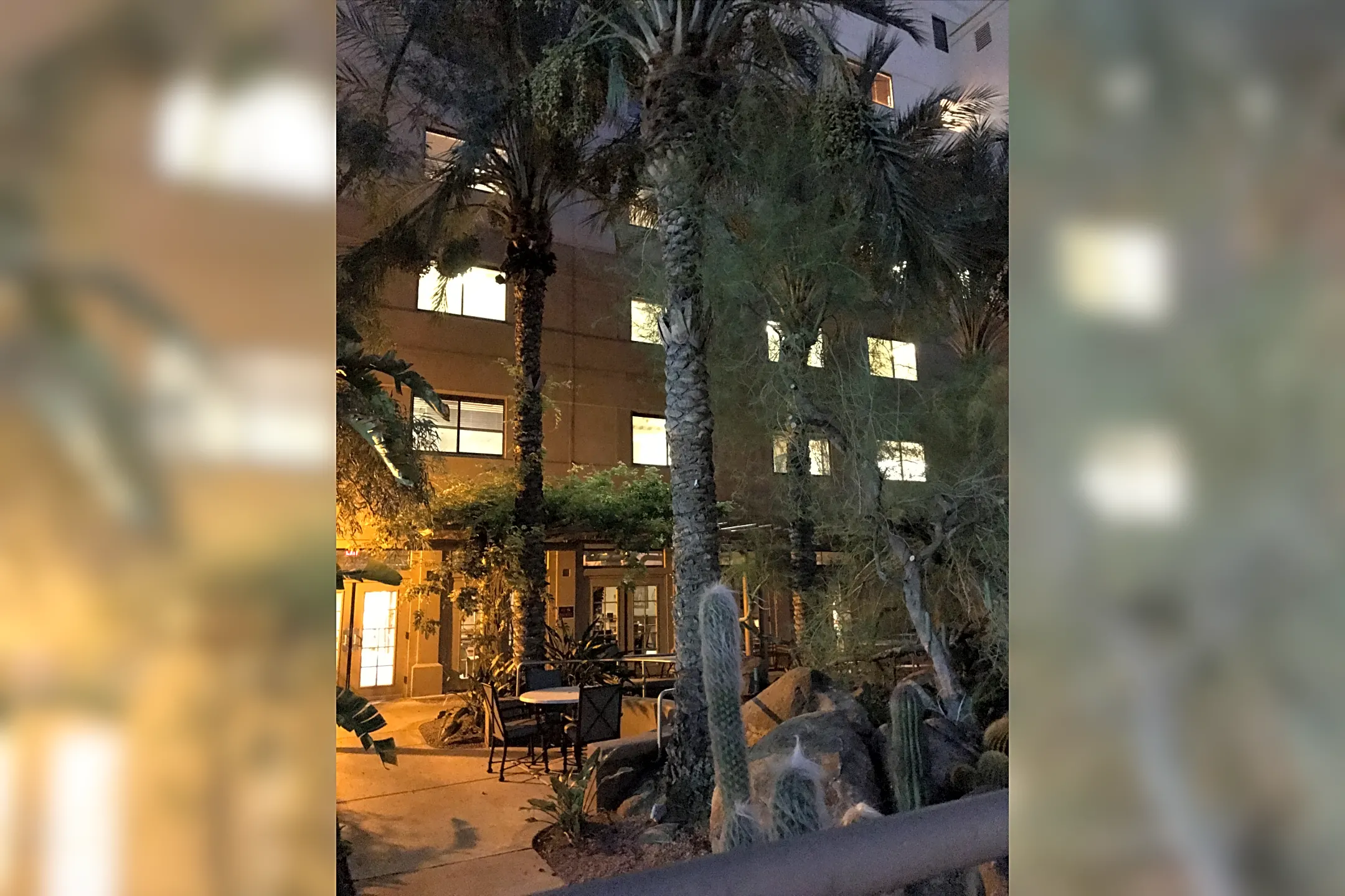 Courtyard Towers - 22 N Robson | Mesa, AZ Apartments for Rent | Rent. 