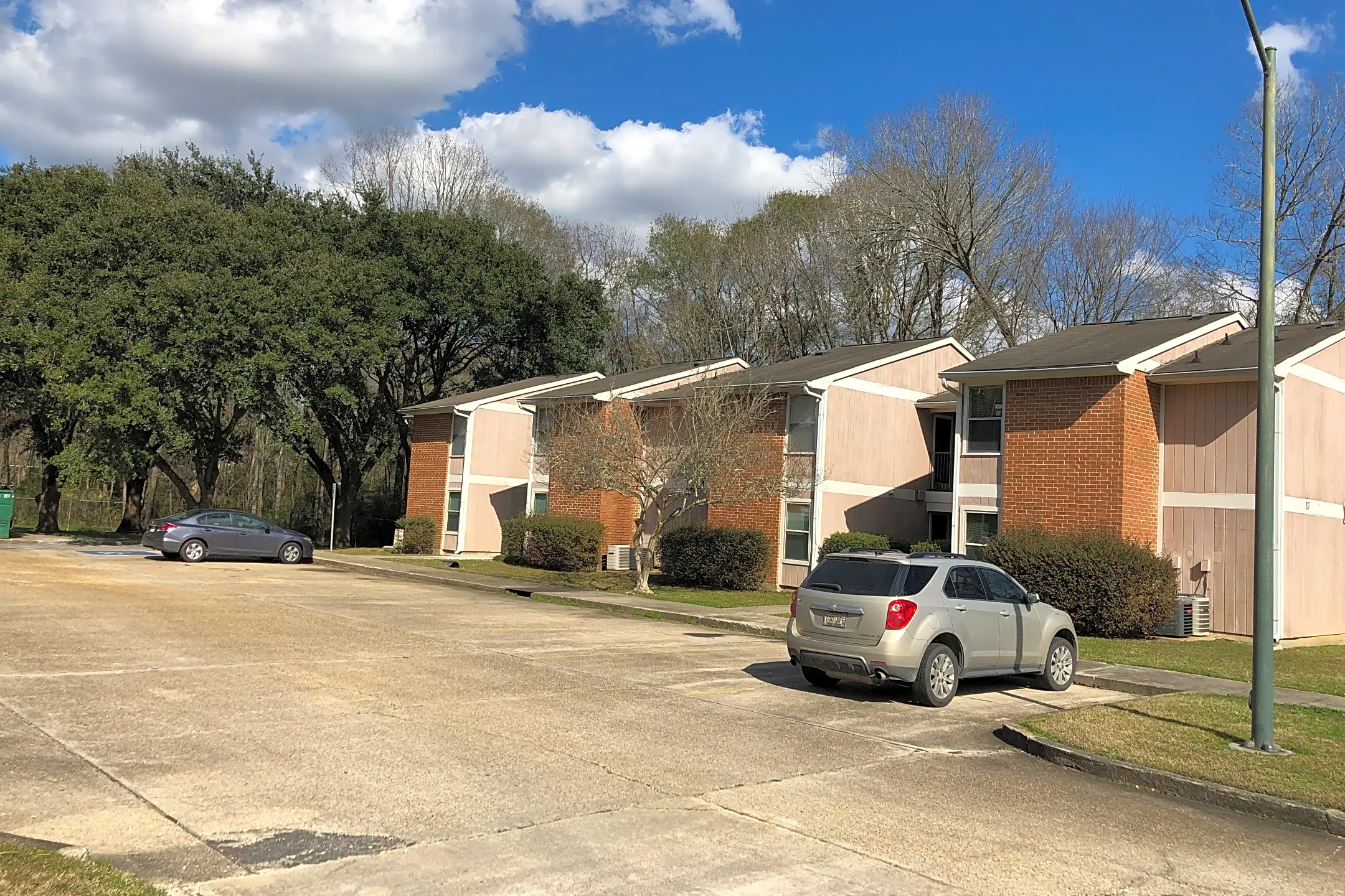 Tanglewood Apartments - Baton Rouge, LA 70818