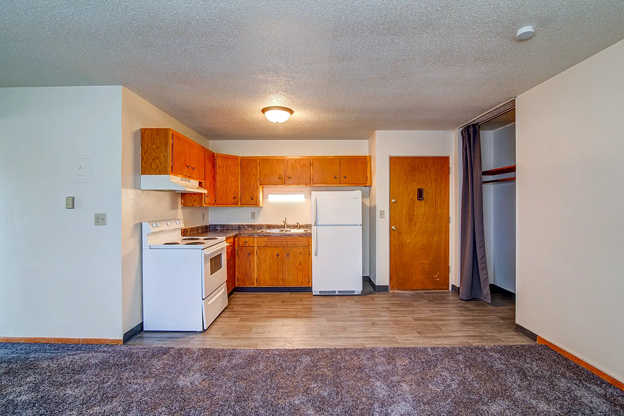 Rivers Edge Apartments Jamestown, ND 58401