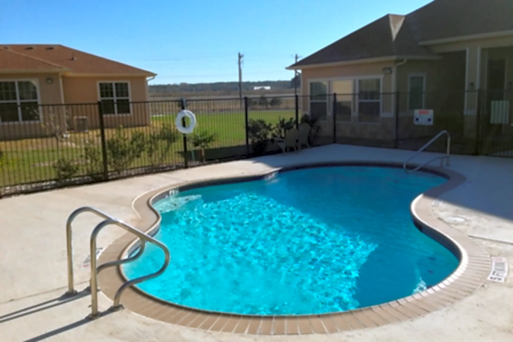 Guadalupe Crossing 580 Sunflower Comfort, TX Apartments for Rent