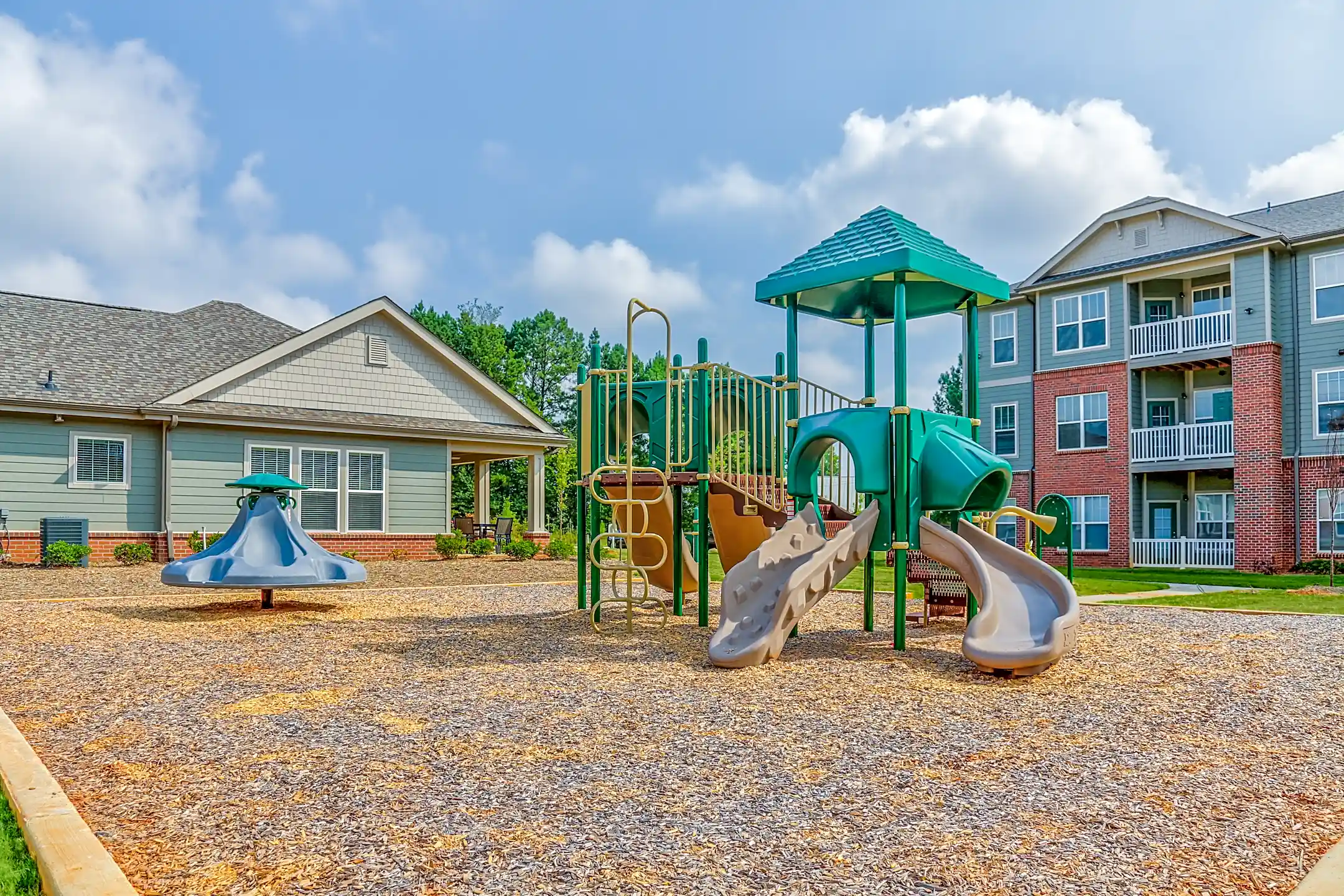 Cambridge Oaks II 107 Kings Oak Cir Kings Mountain, NC Apartments