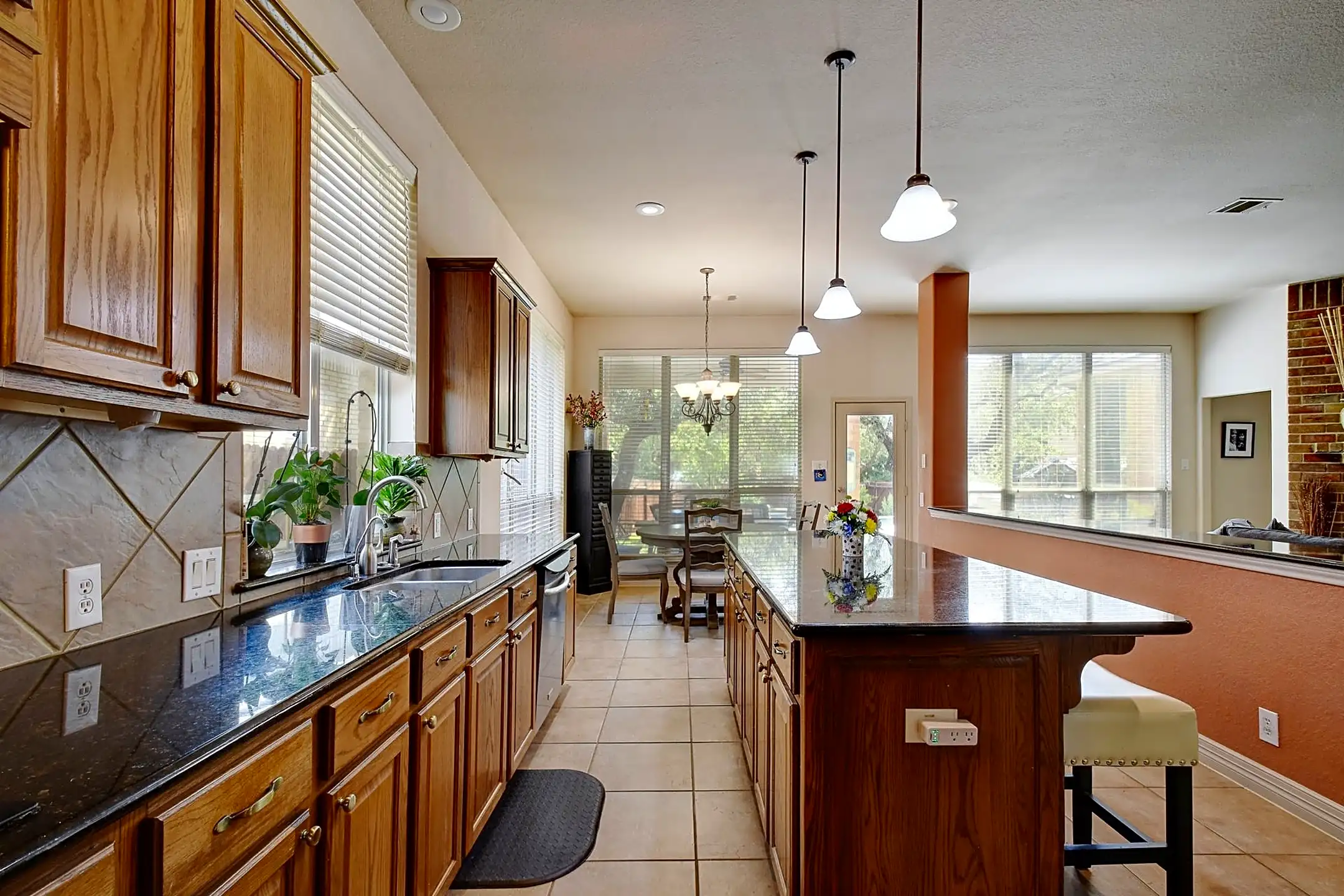 15814 Hachita Blanco Helotes, TX Houses for Rent Rent.