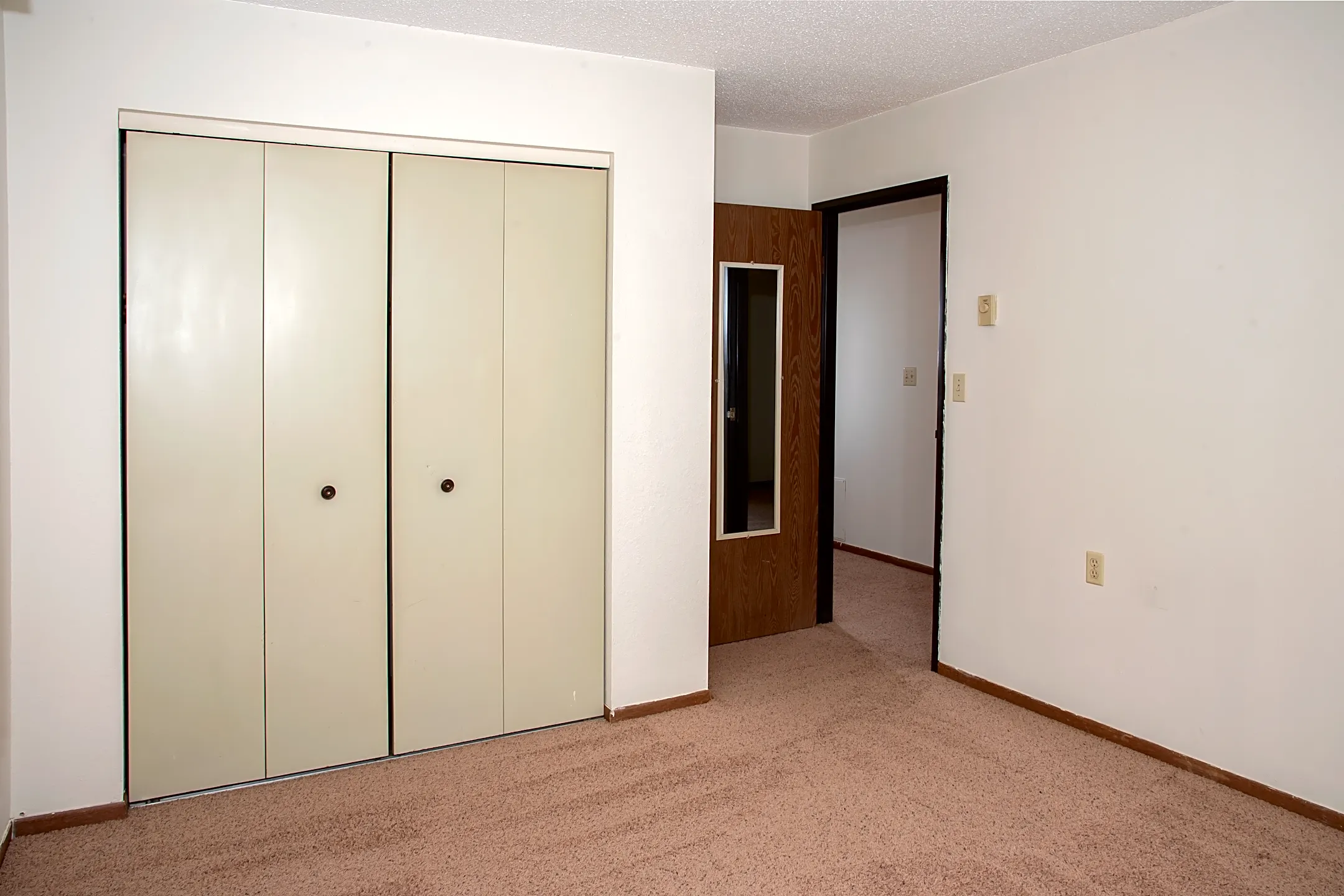 Spruce Place Apartments Fergus Falls, MN 56537