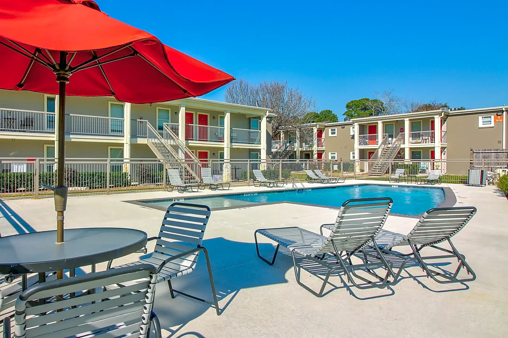 Timbergrove Apartments 1600 W T C Jester Blvd Houston, TX