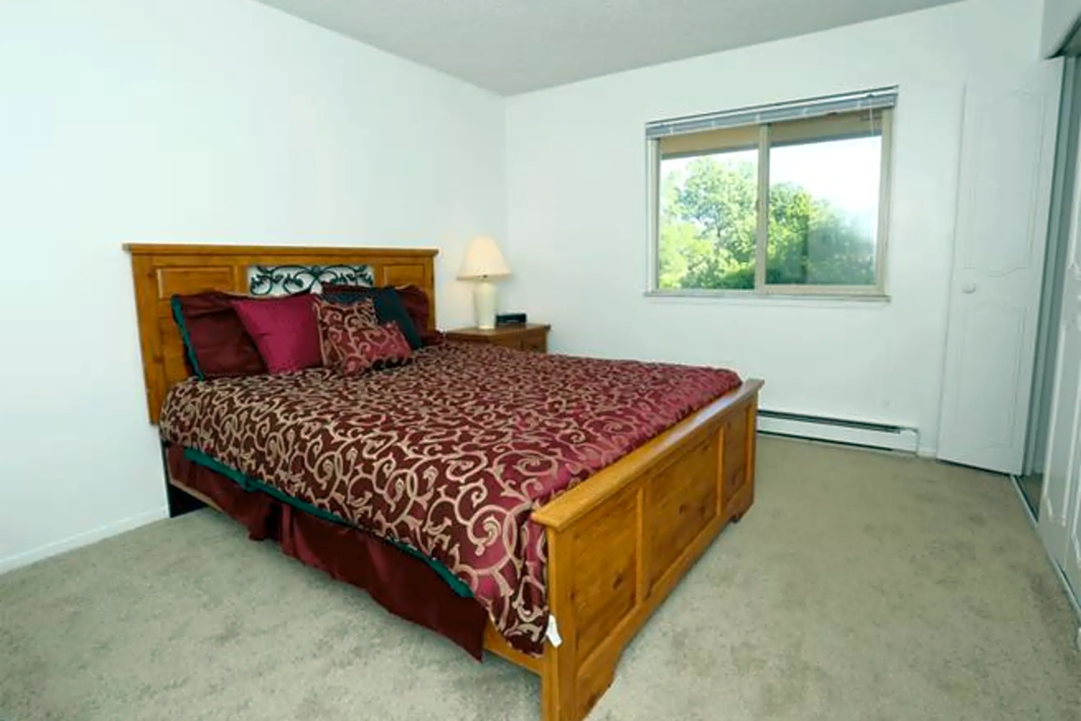 Abbey Villas Jackson, MI 49201