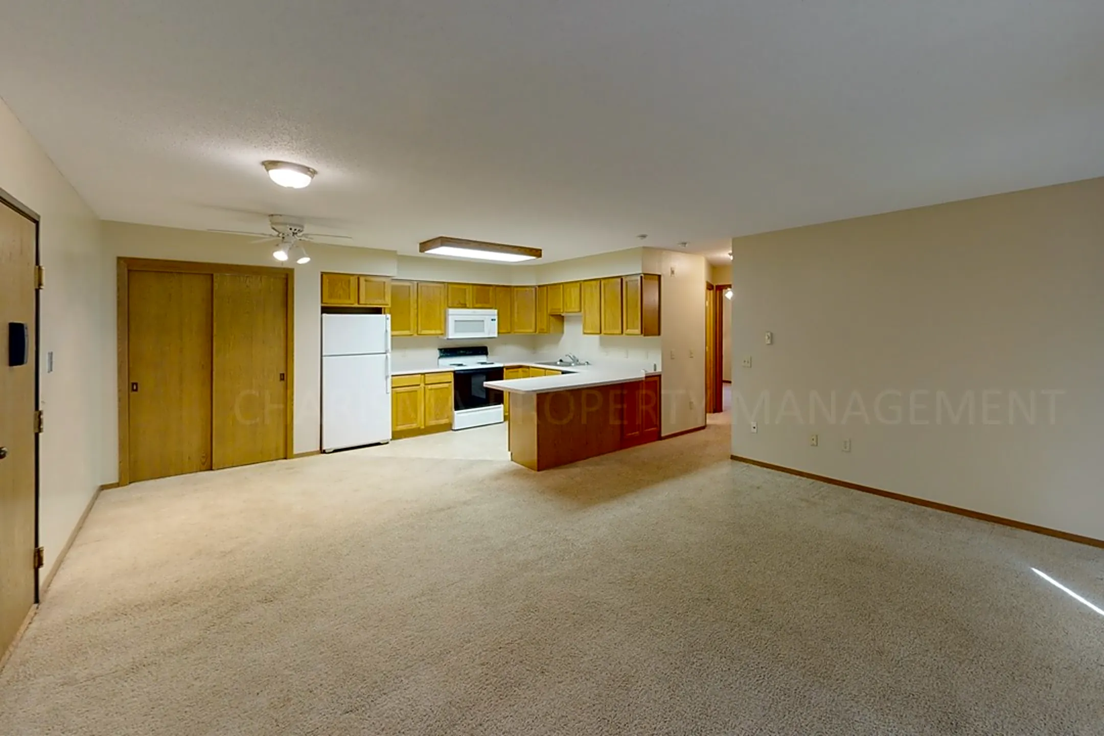 109 E Cedar St Apartments Brandon, SD 57005