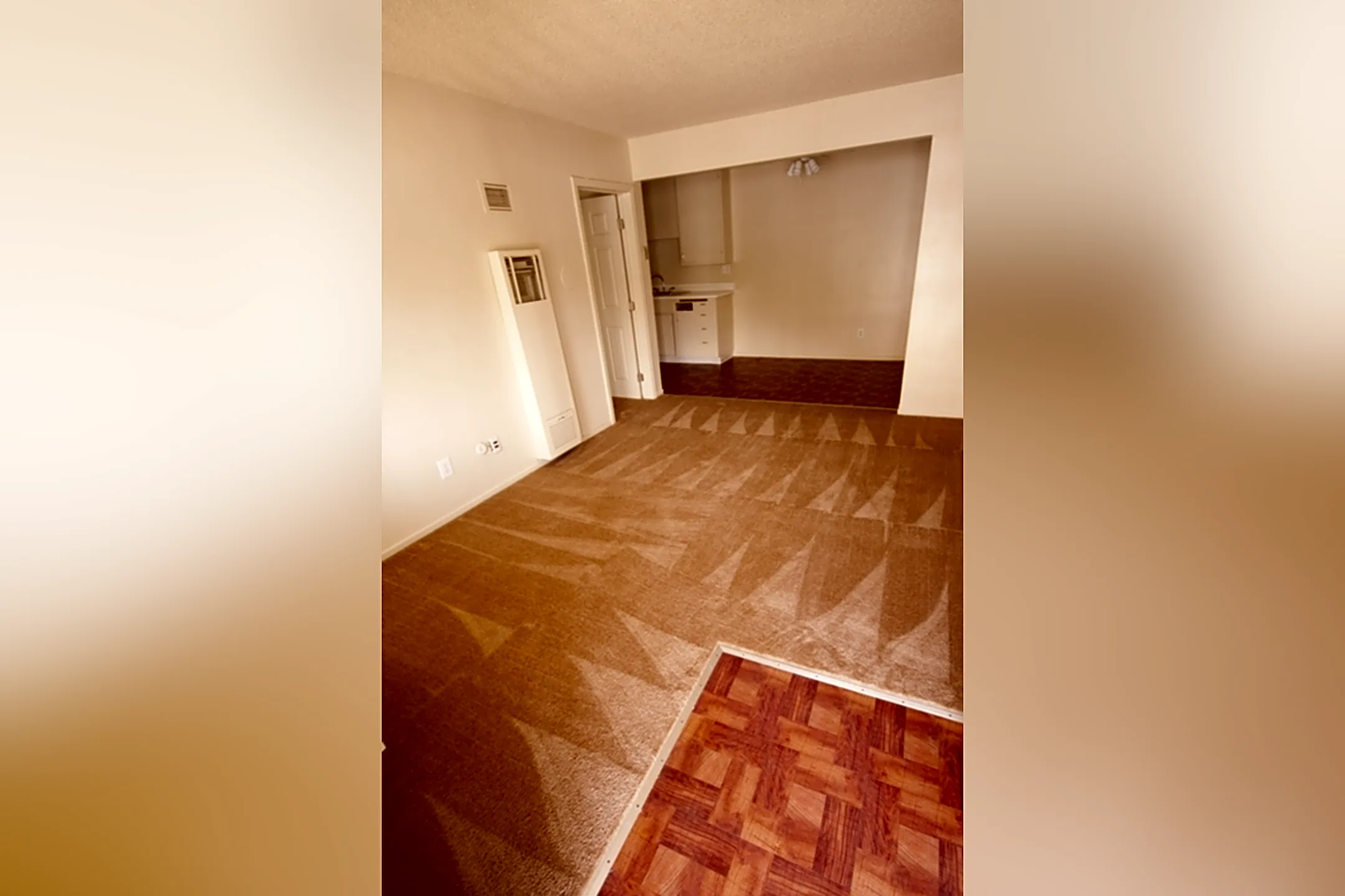 University Village Apartments 265 W Big Springs Rd Riverside, CA