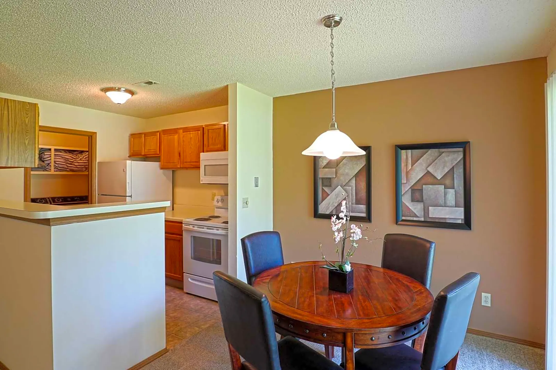 Dining Room - Northpark Residences - Wichita, KS