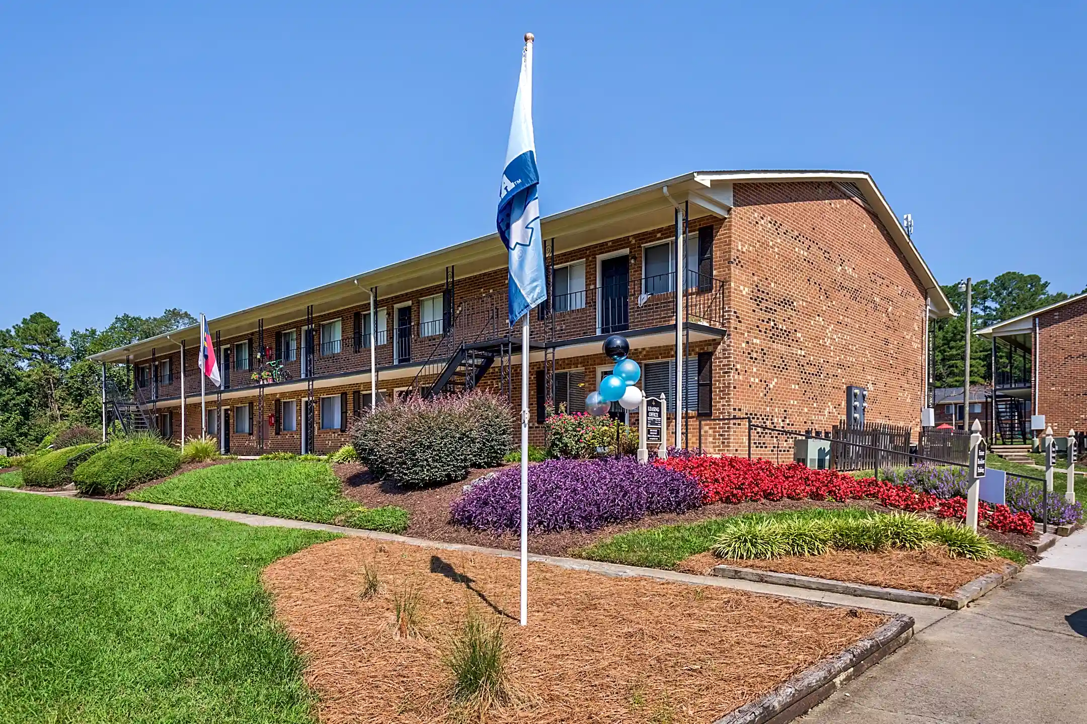 Ridgewood Apartments 404 Jones Ferry Rd Carrboro, NC Apartments for