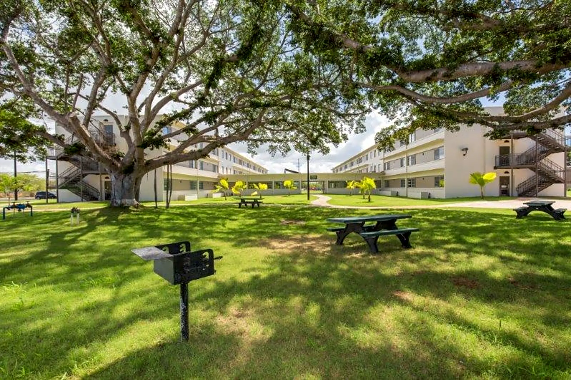 Wakea Garden Apartments 911245 Franklin D Roosevelt Ave Kapolei