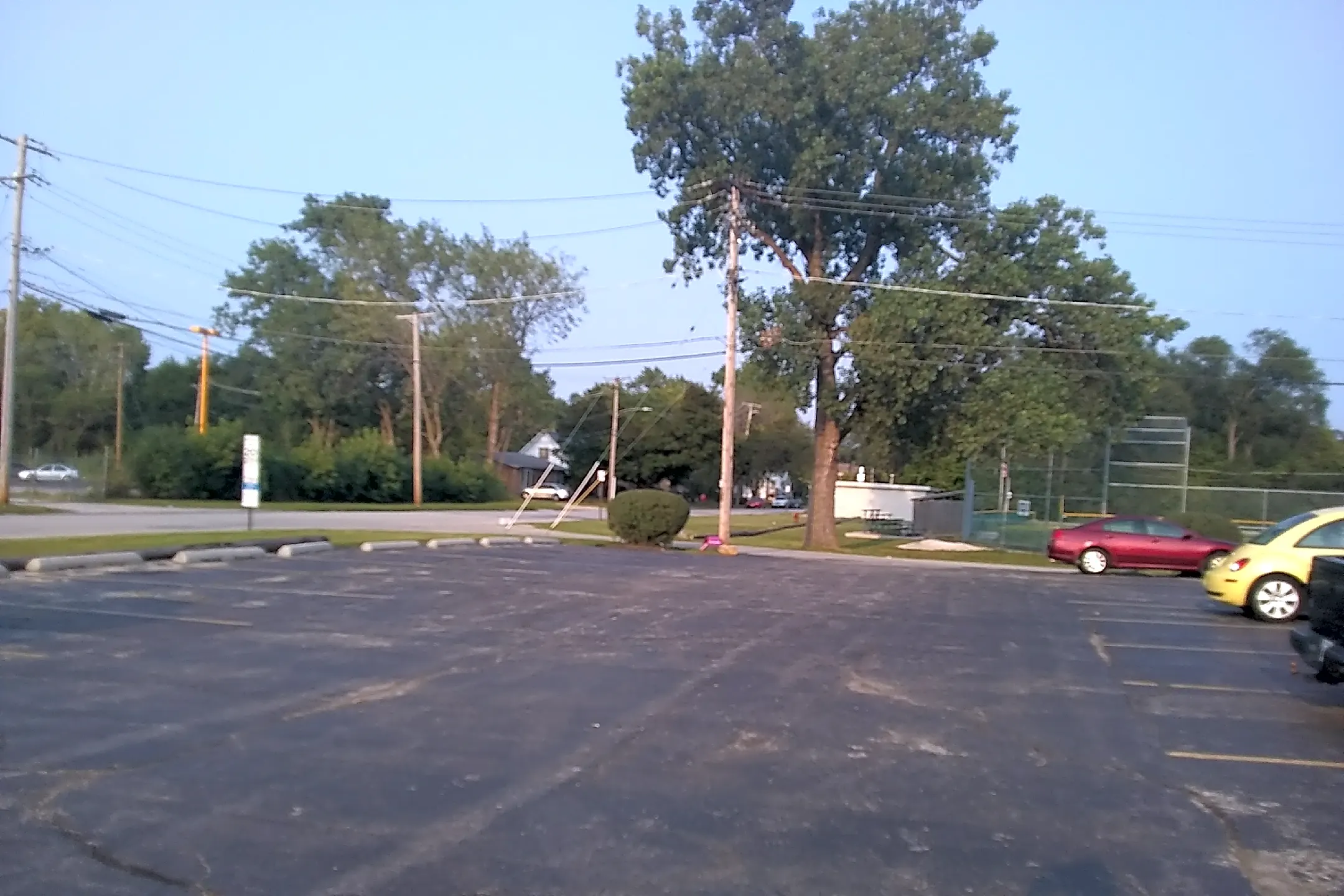 Pool - Meadow Station Apartments - Midlothian, IL