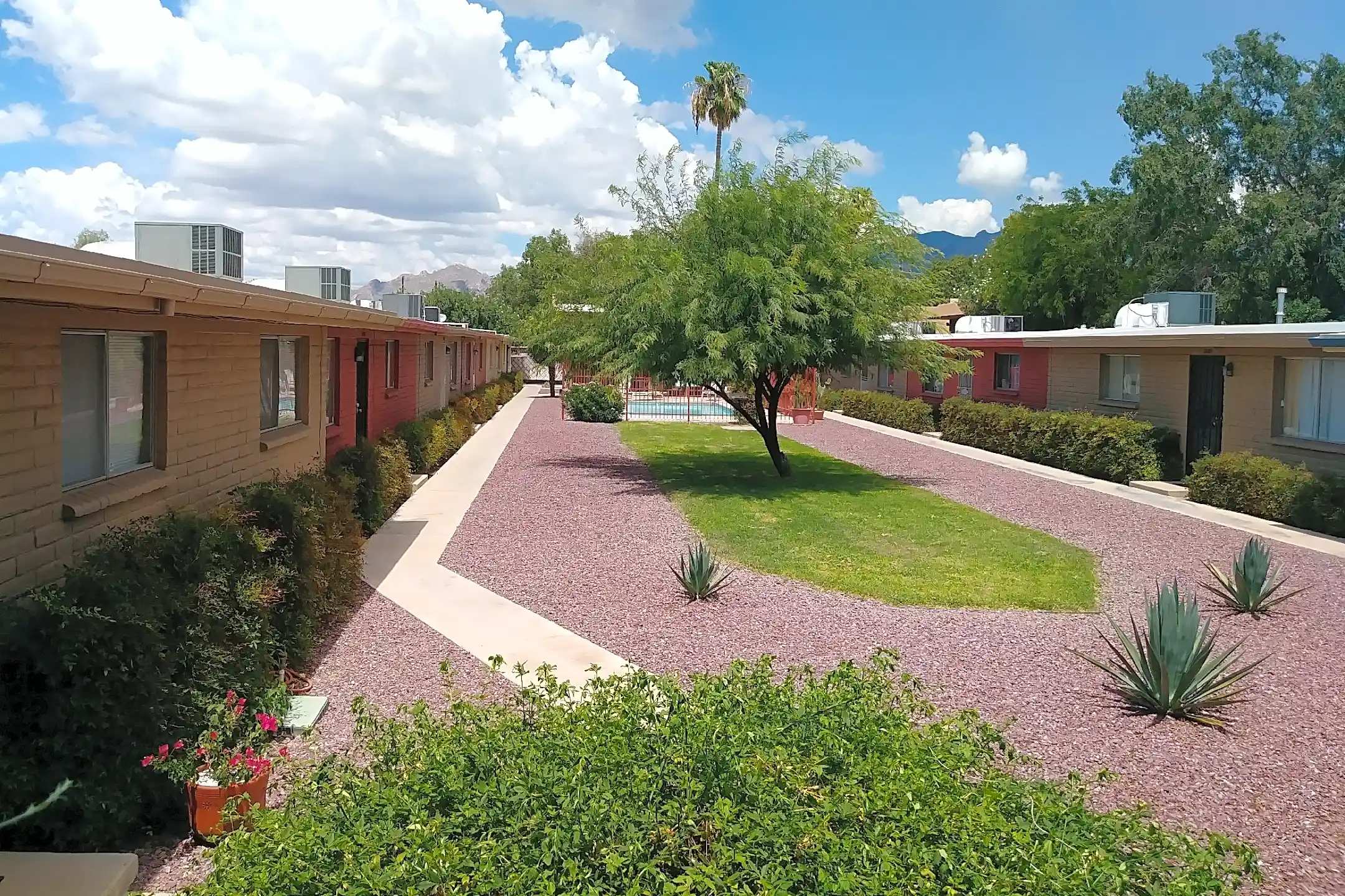 St James Court Apartments Tucson AZ 85716