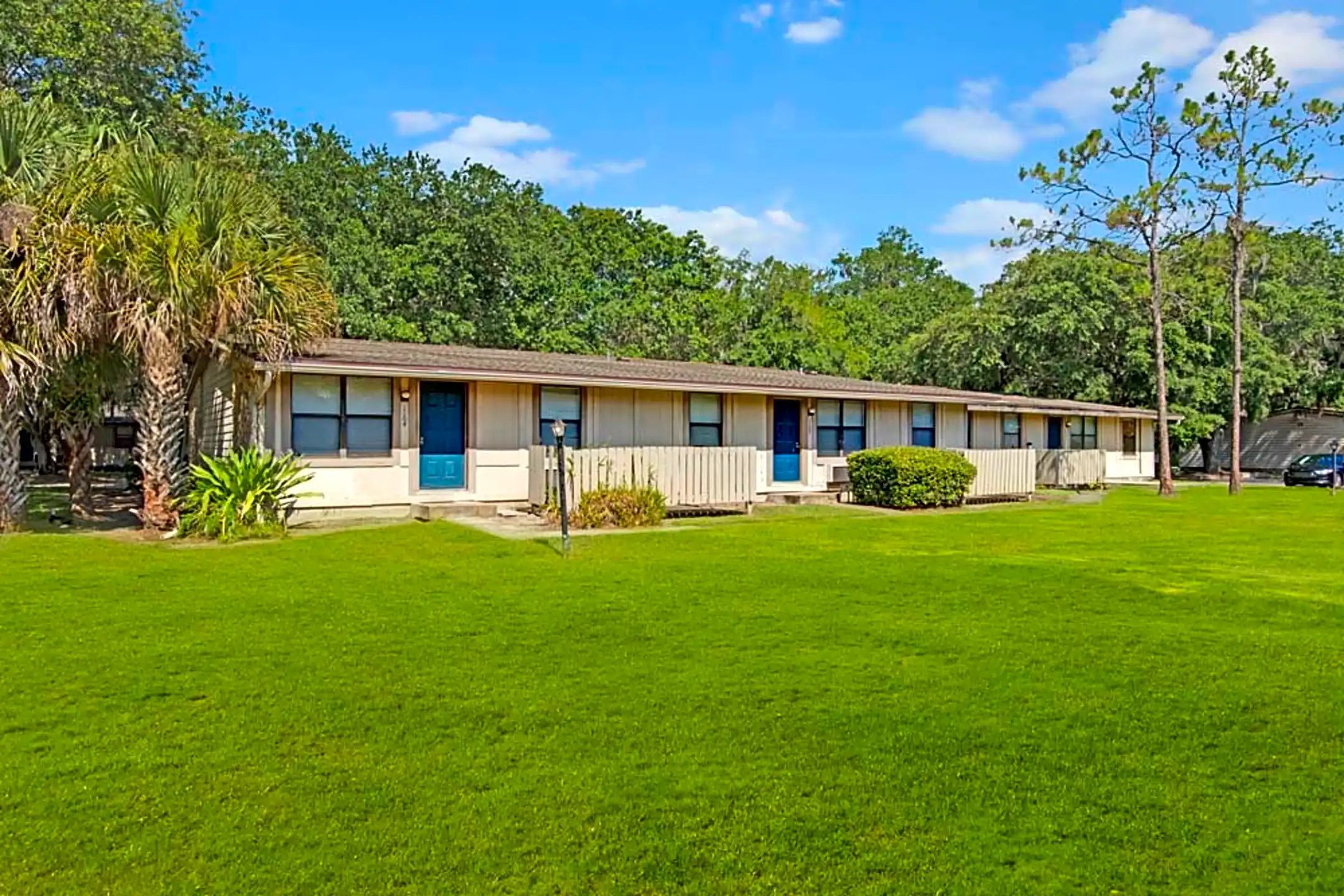 Nova Glen Daytona Beach, FL 32114