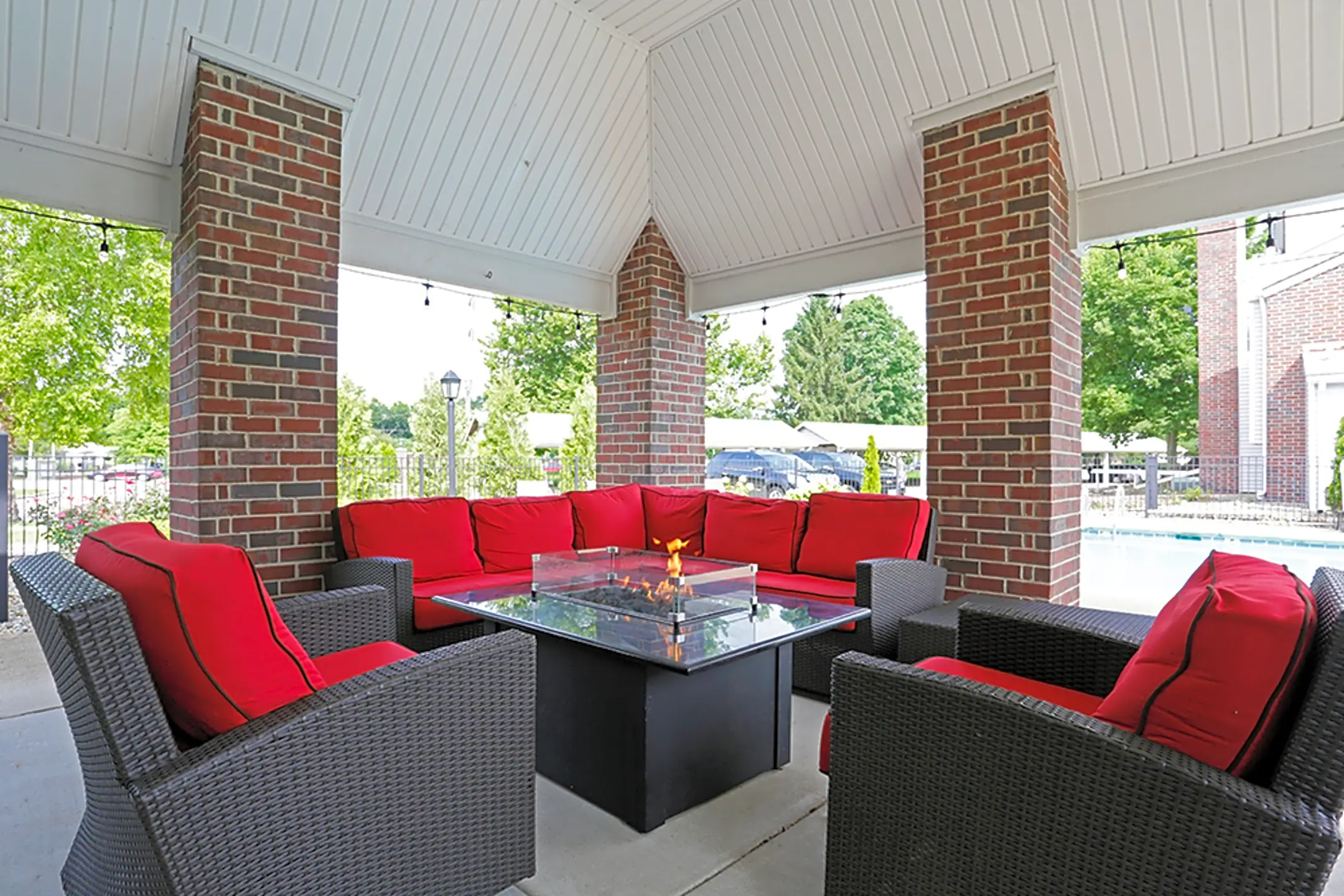 Gentry Square Apartments 1712 Gentry Square Ln Champaign, IL