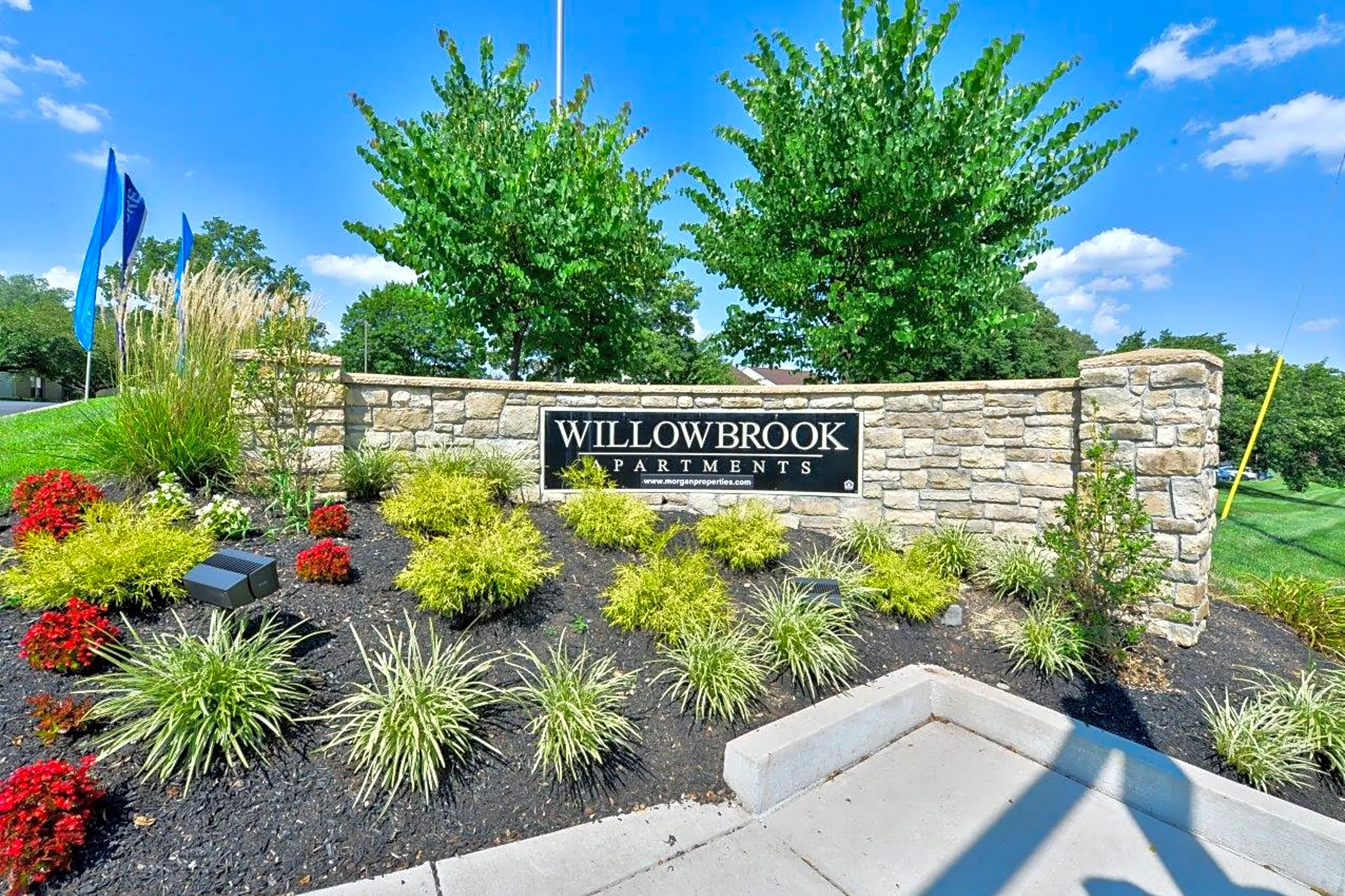 Community Signage - Willowbrook Apartments - Jeffersonville, PA