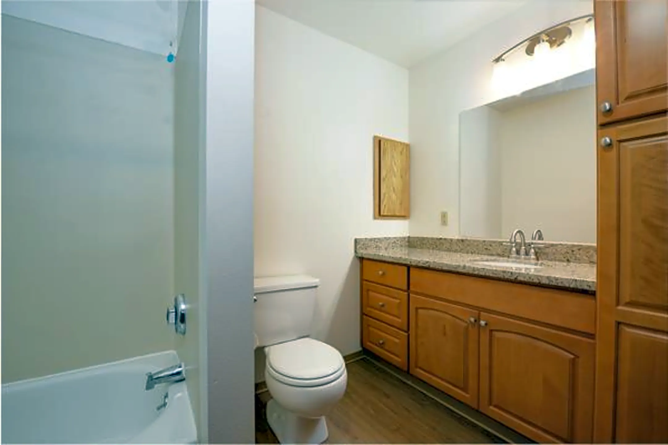 Beardslee Place Apartments 10730 Beardslee Blvd Bothell, WA