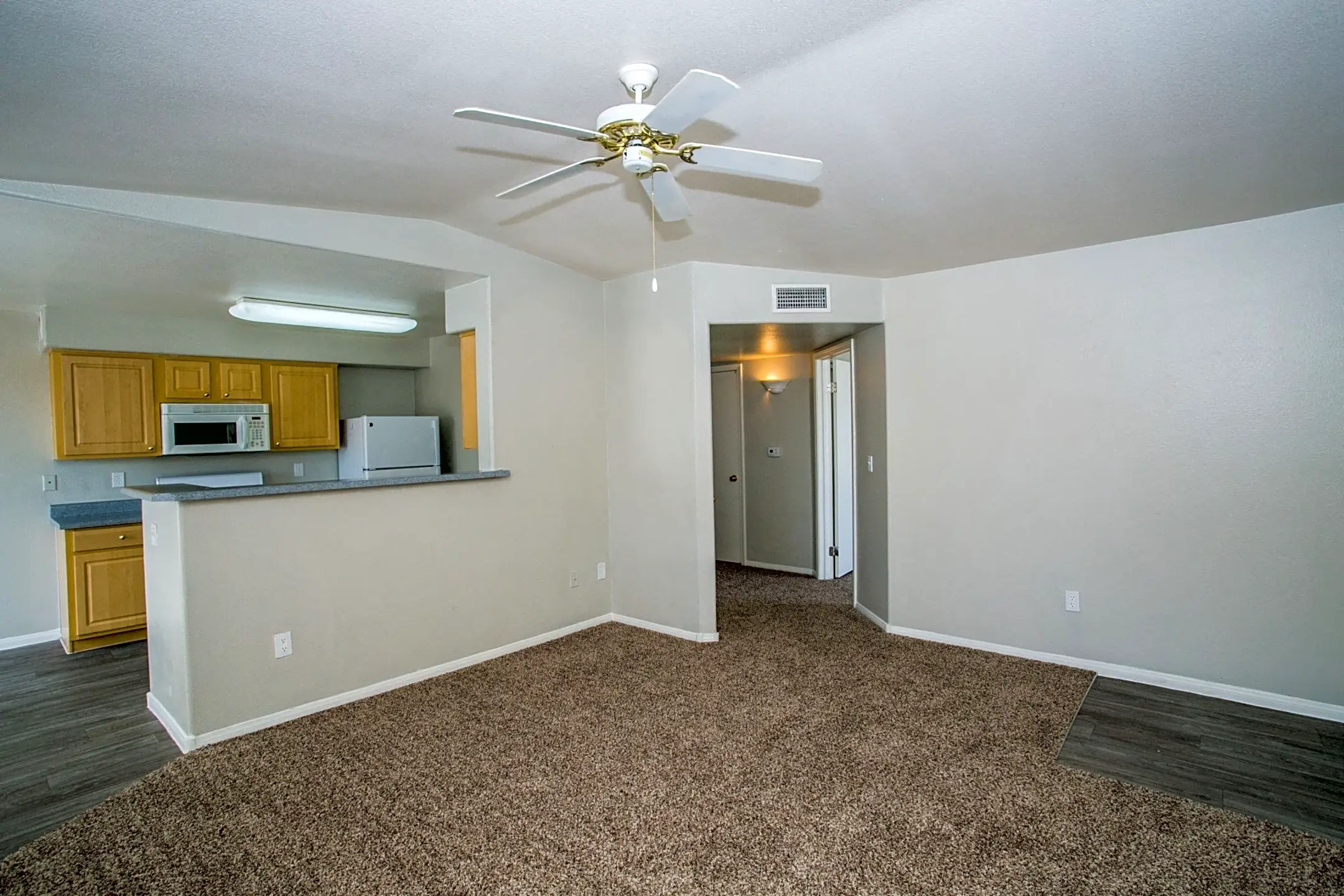 Newport Village Apartments North Las Vegas, NV 89032