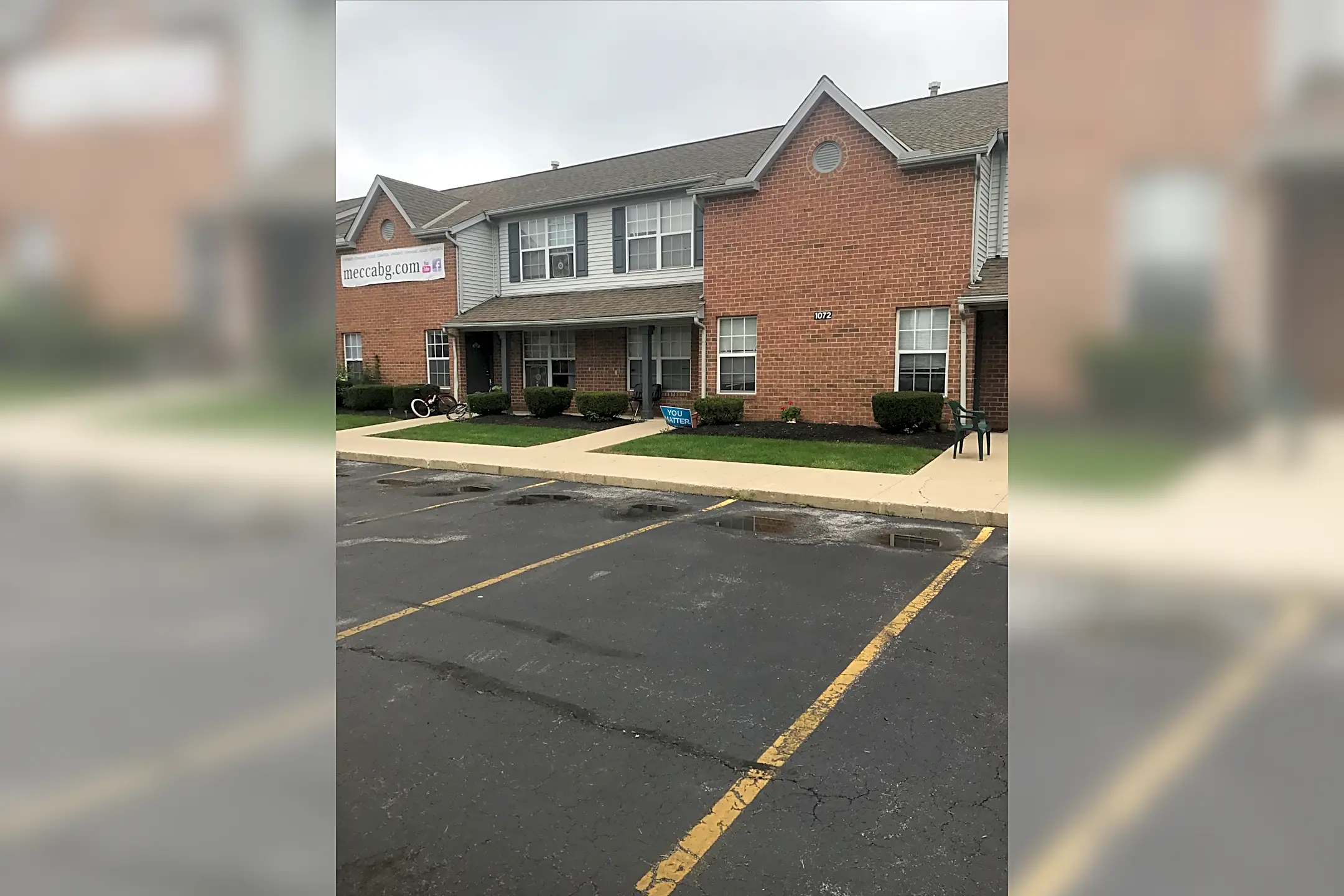 Pool - Bowling Green Estates - Bowling Green, OH