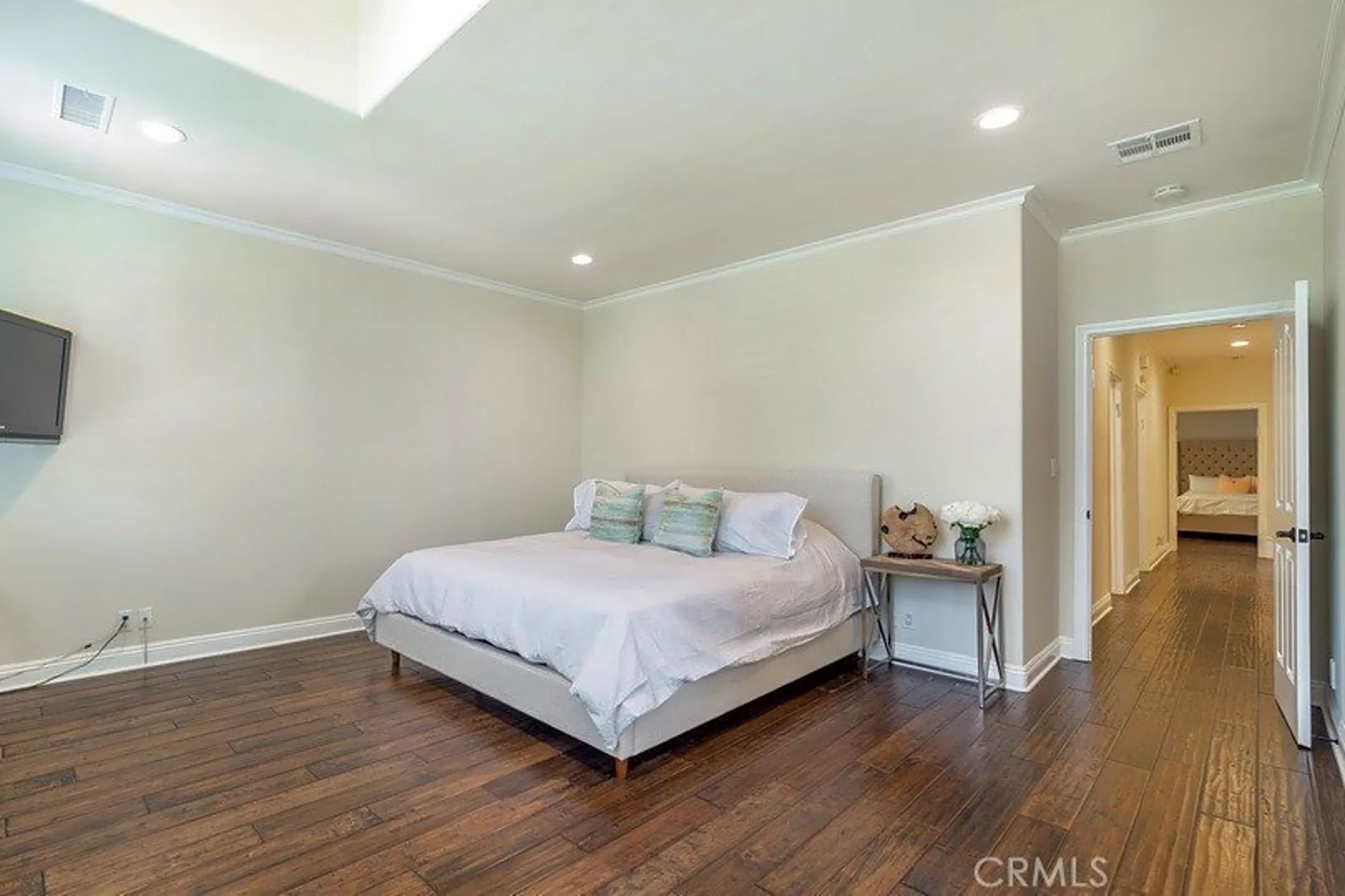 Bedroom - 4461 Stern Ave - Los Angeles, CA