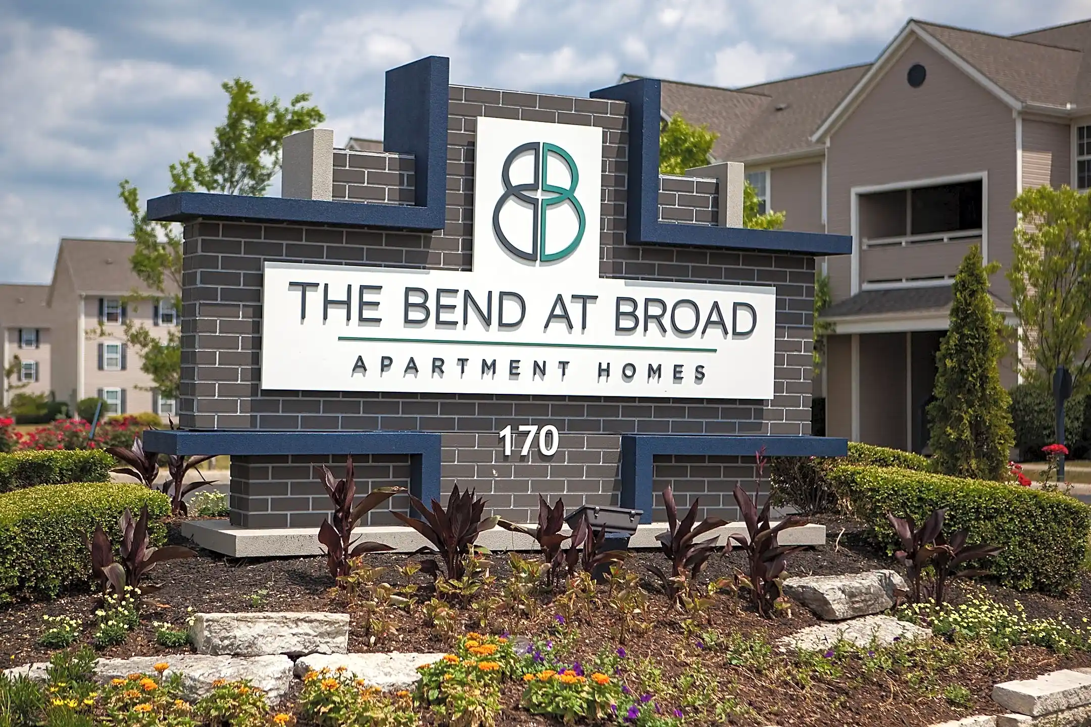 Bend At Broad Apartments