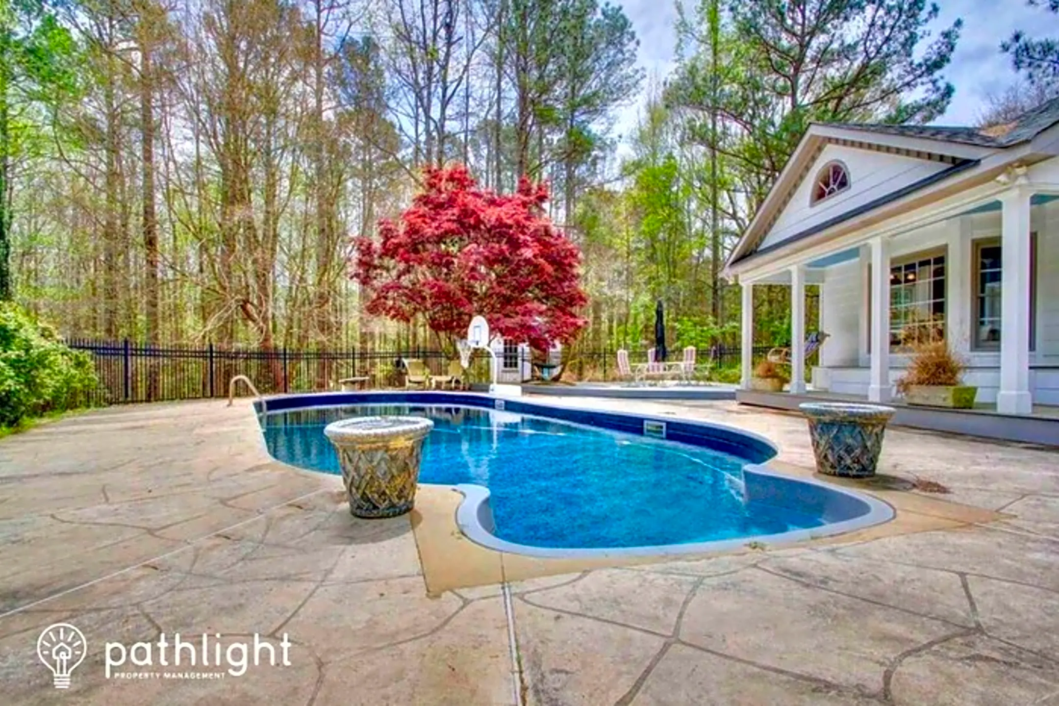 290 Camelot Dr Houses - Fayetteville, GA 30214