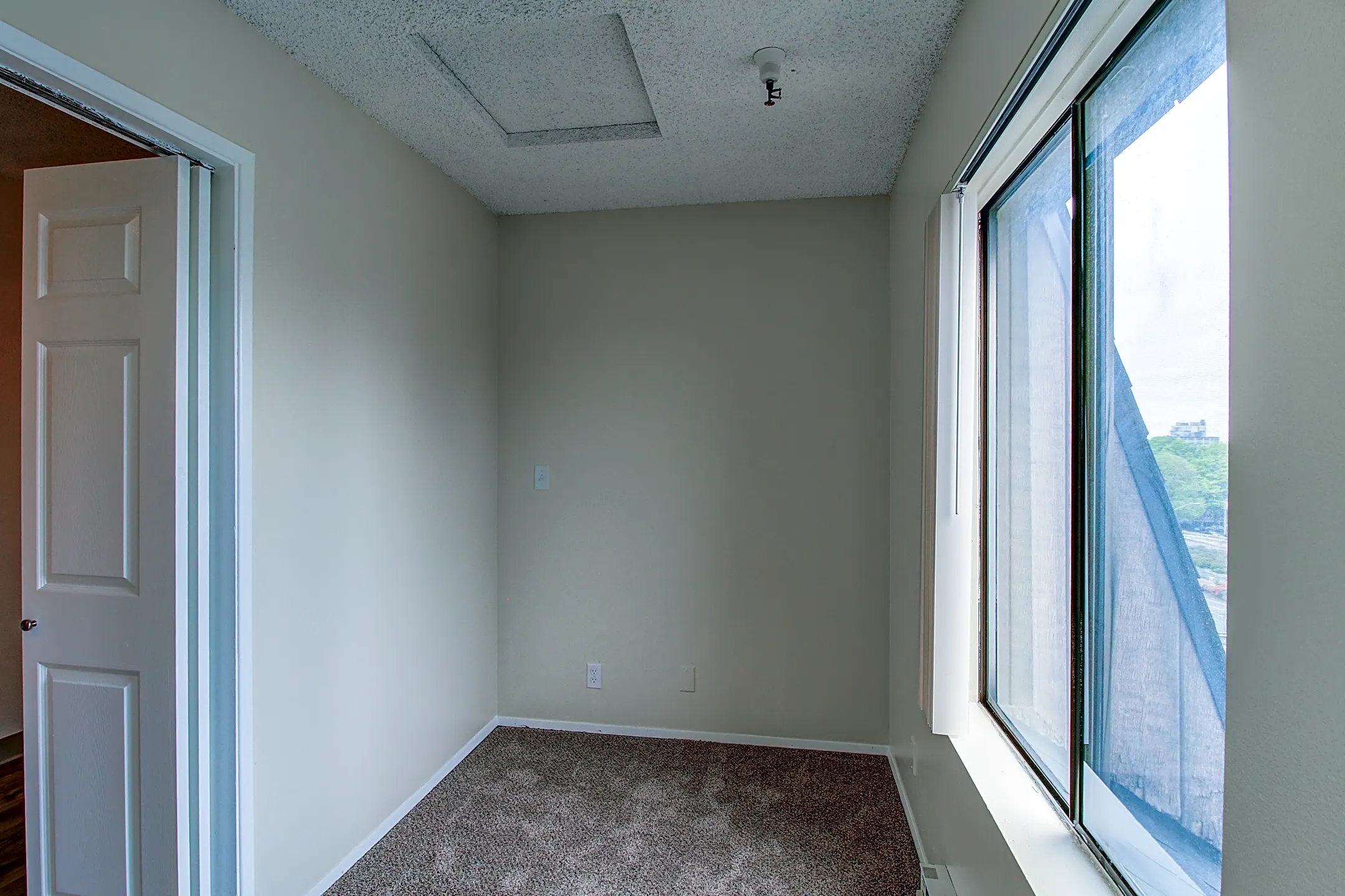 Bedroom - Grandview - Portland, OR
