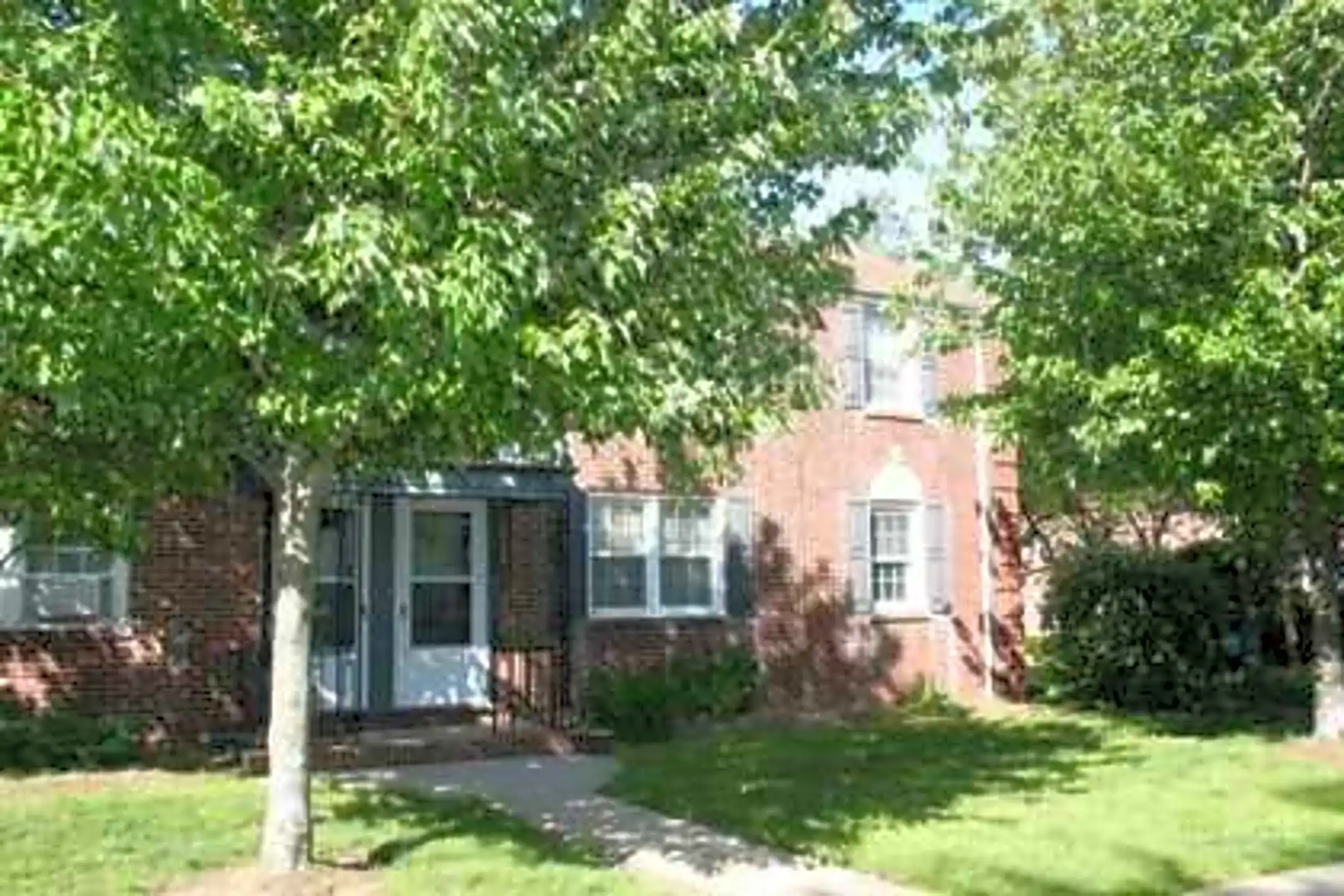 Shore Gardens Apartments - 355-359 Bath Avenue | Long Branch, NJ 