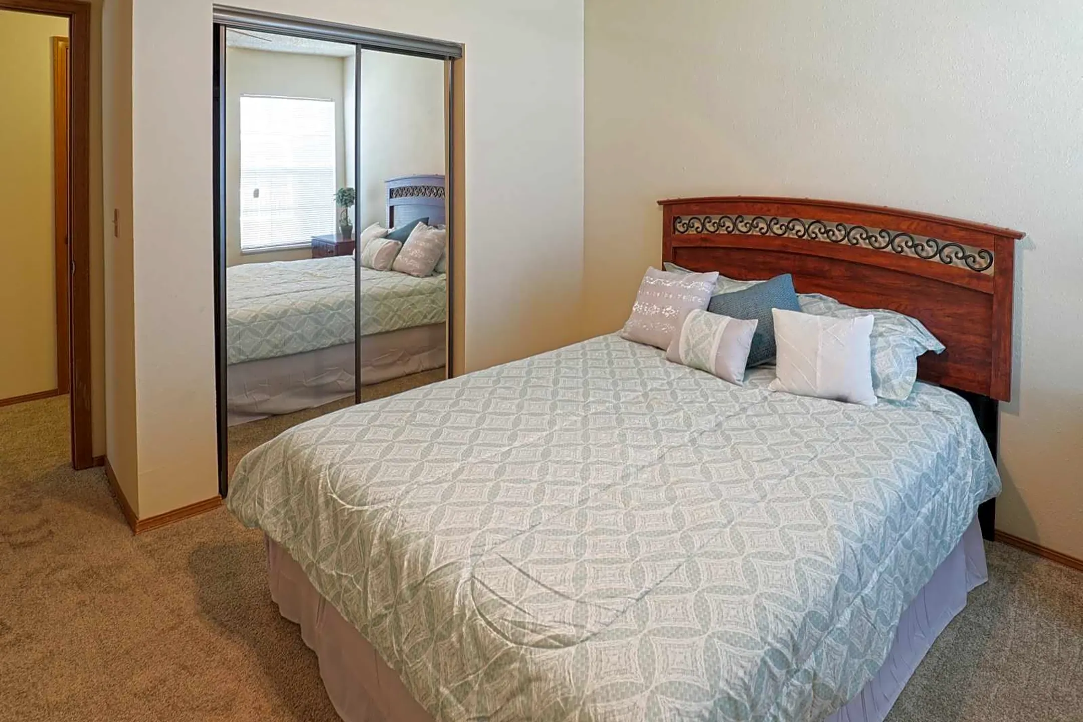 Bedroom - Northpark Residences - Wichita, KS