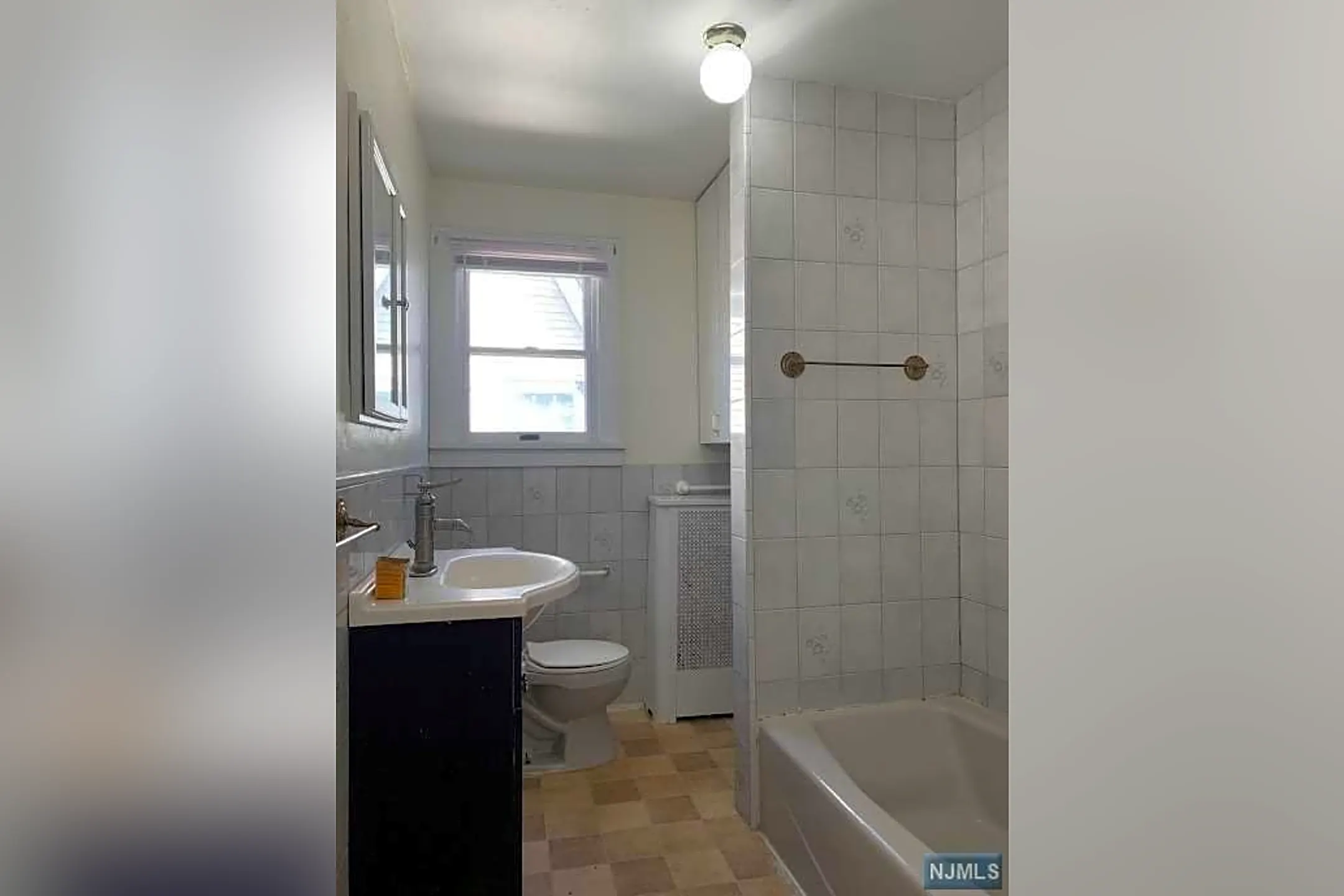 949 Garrison Ave Teaneck, NJ Houses for Rent Rent.