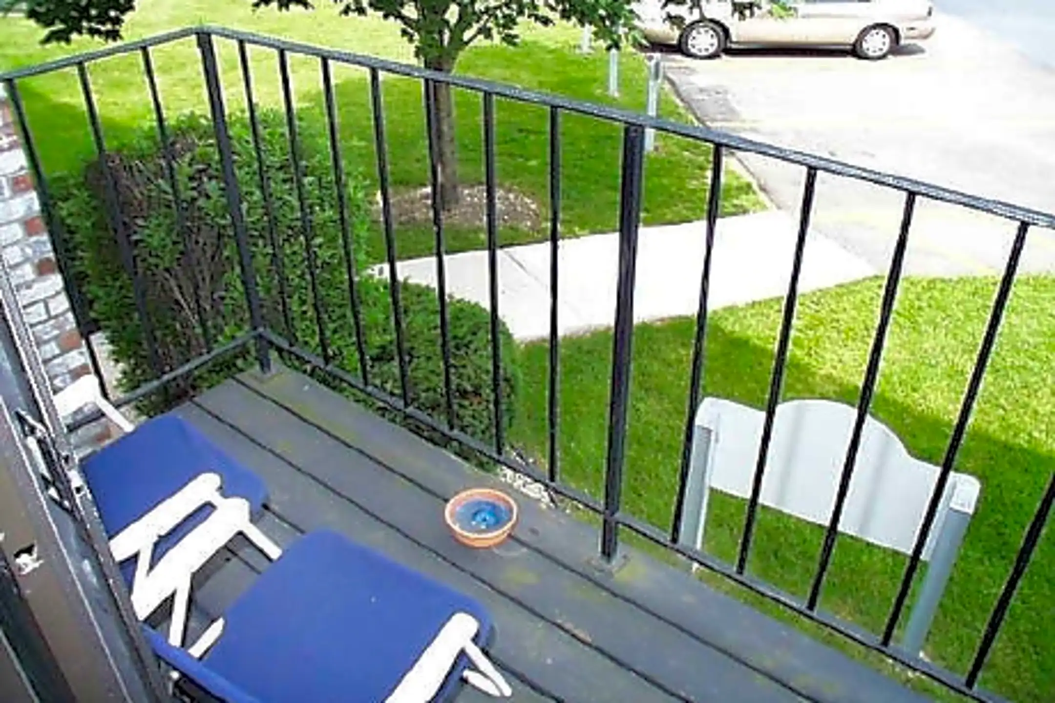 Stonegate Apartments Kenosha, WI 53142