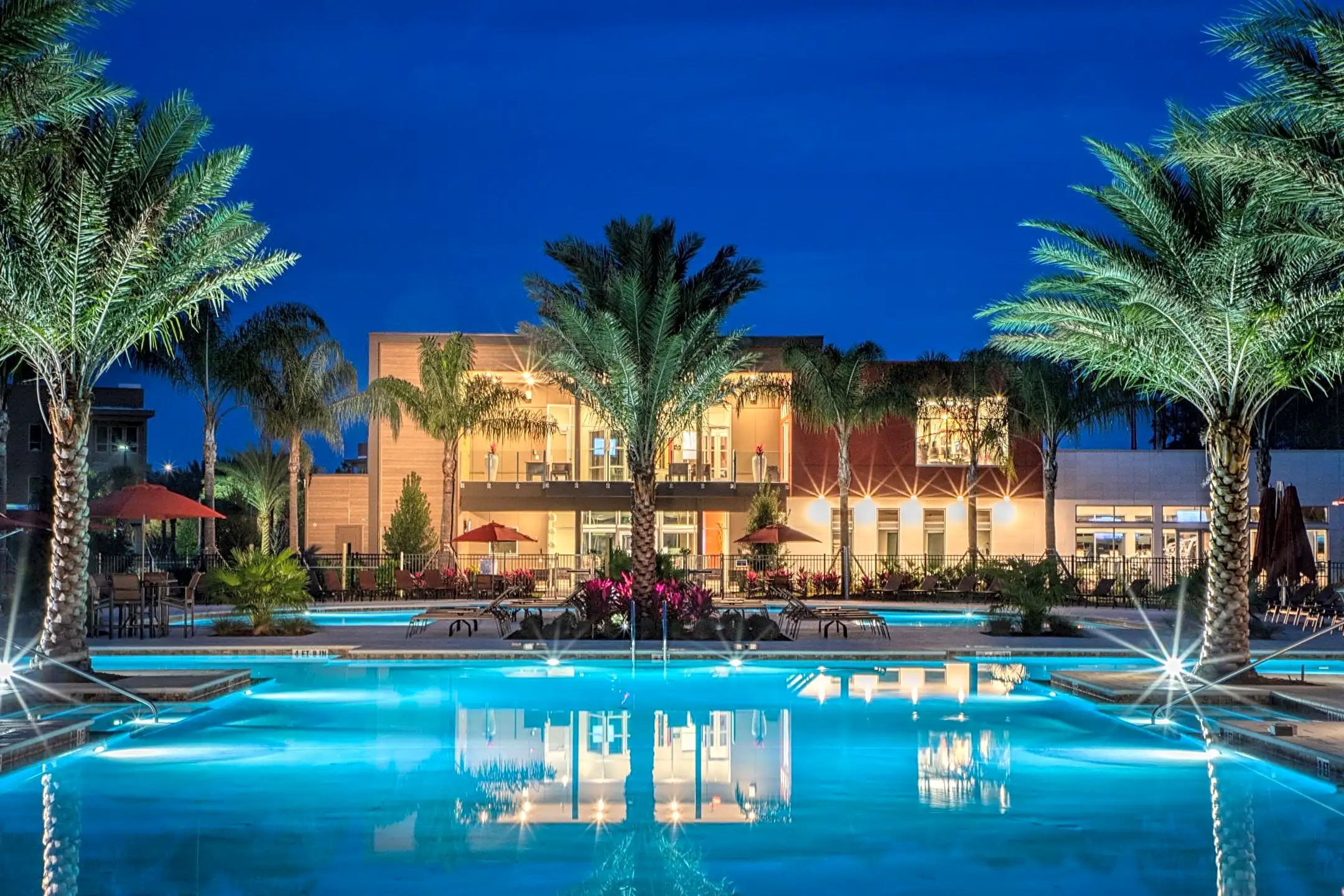 Luxor Club Jacksonville, FL 32258