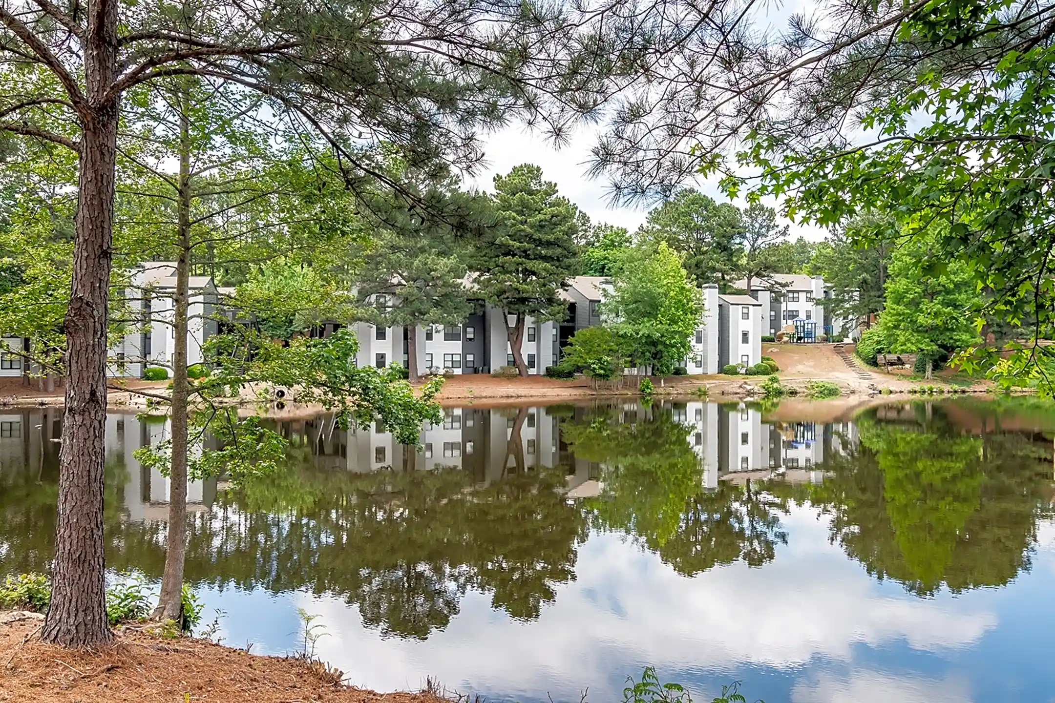 Summit Station 3925 Satellite Blvd Duluth, GA Apartments for Rent