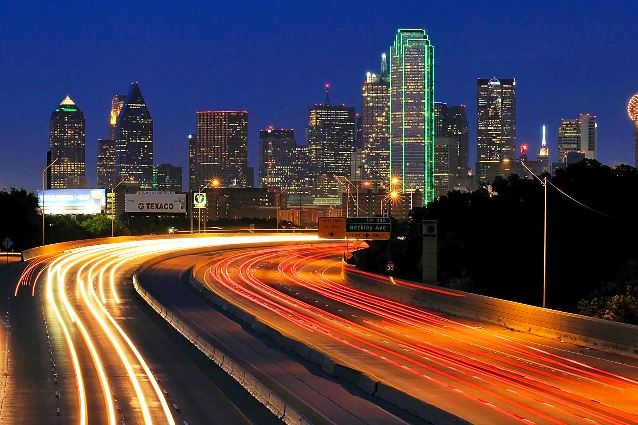 Community Signage - Dallas Power & Light Buildings - Dallas, TX