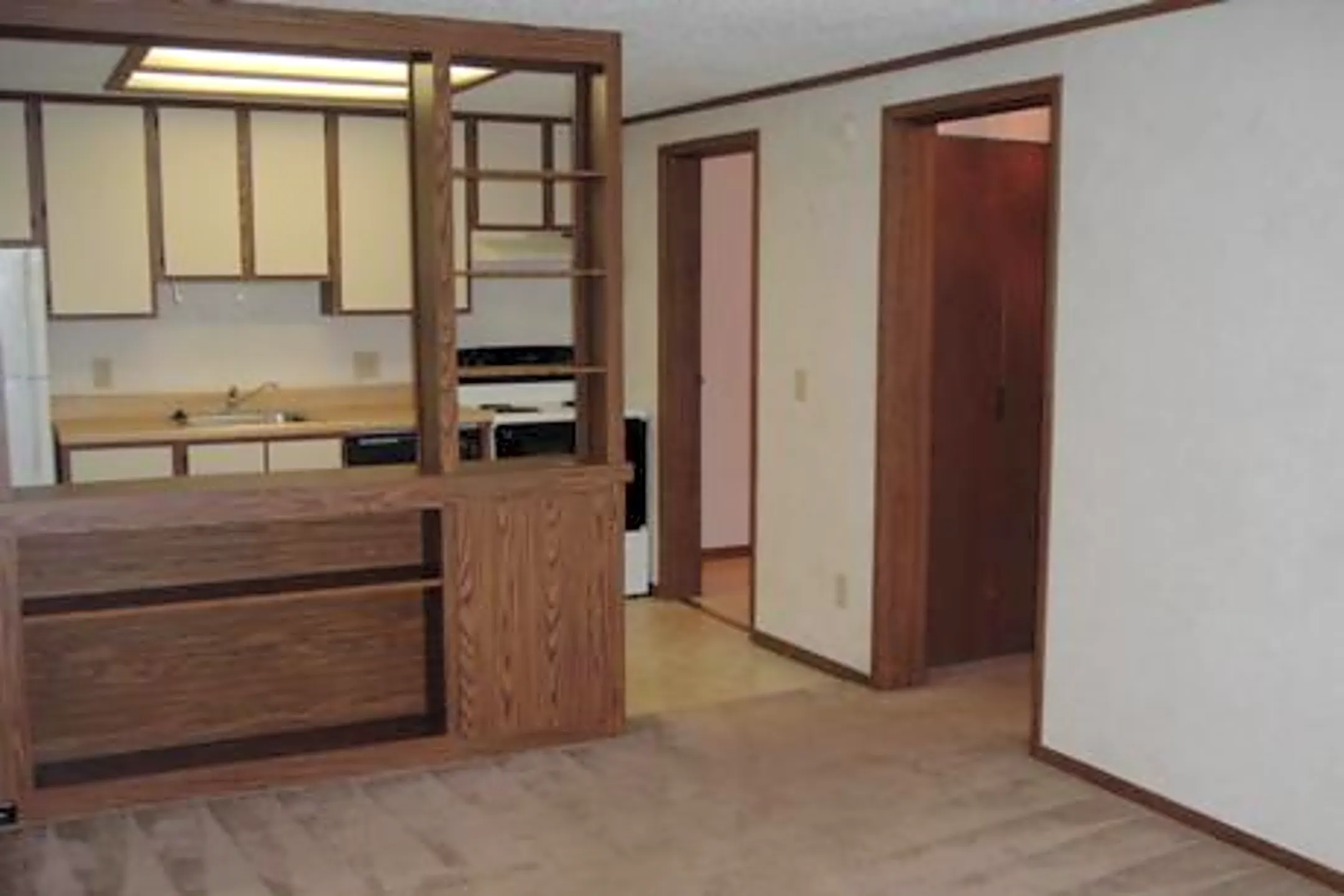 Cedargate Apartments 2701 N Mill Ave Bowling Green, KY Apartments