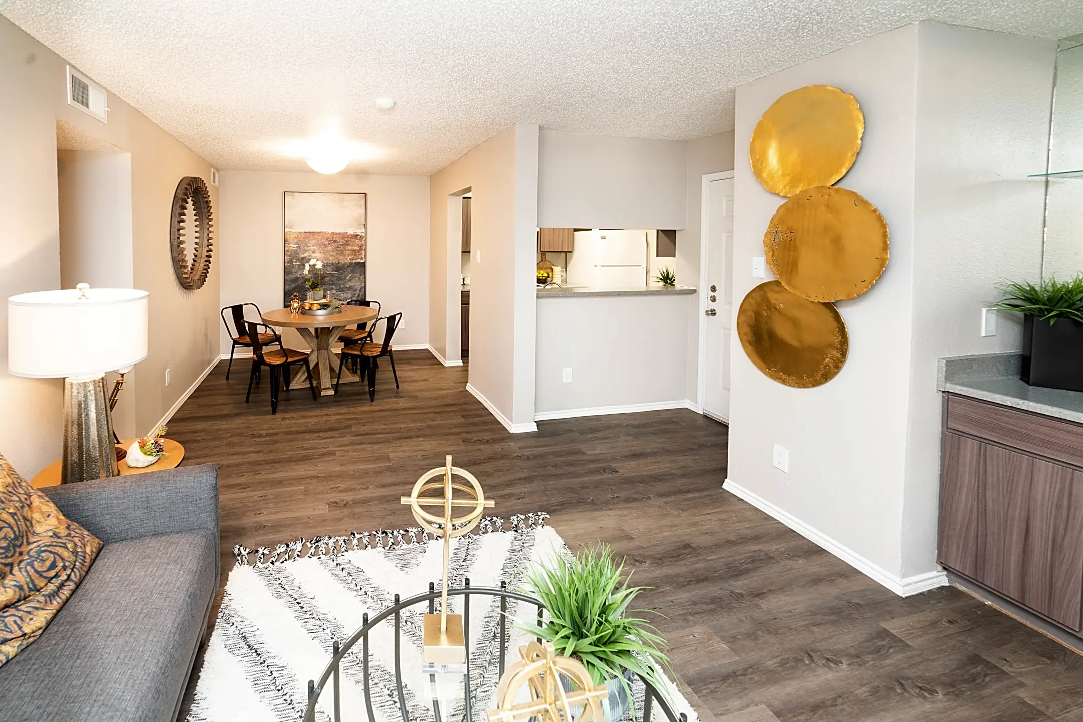 Durham Apartments 3718 Gus Thomasson Rd Mesquite, TX Apartments for