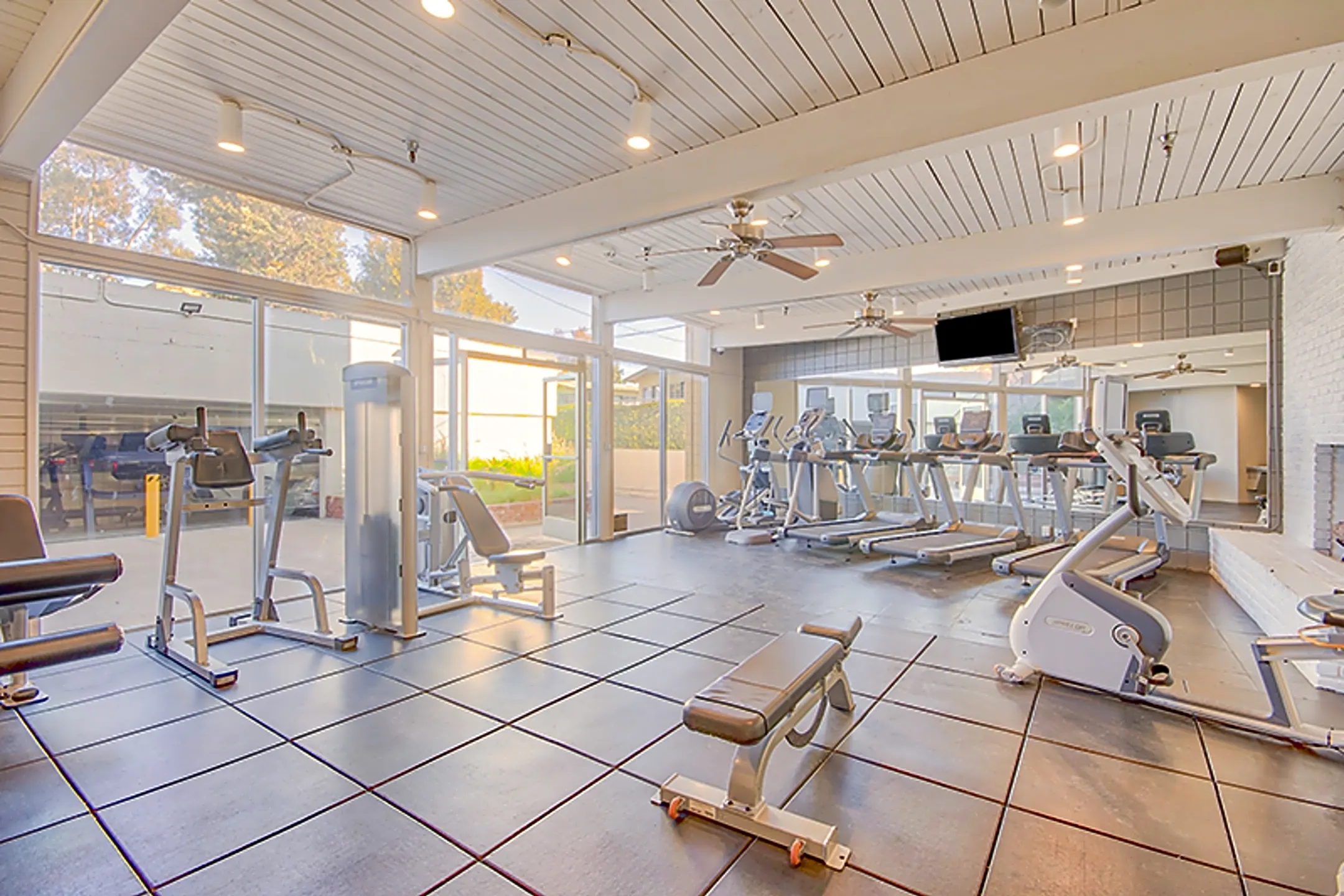 Fitness Weight Room - Villa Vicente - Los Angeles, CA