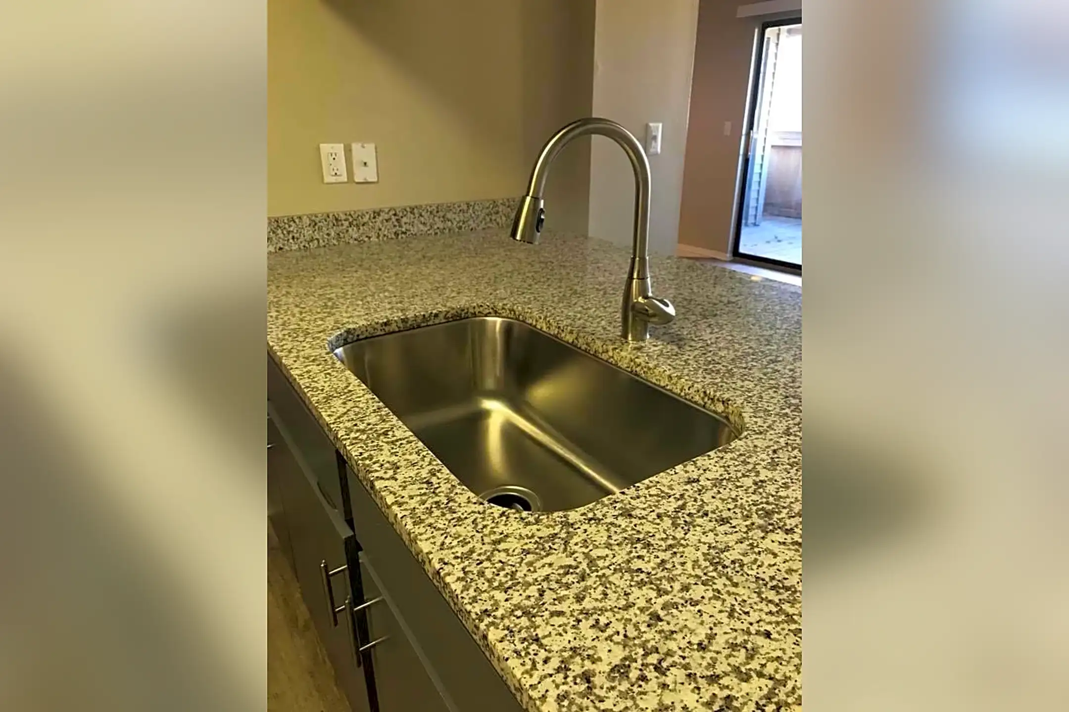 Lakeside Village Kansas City, MO 64154