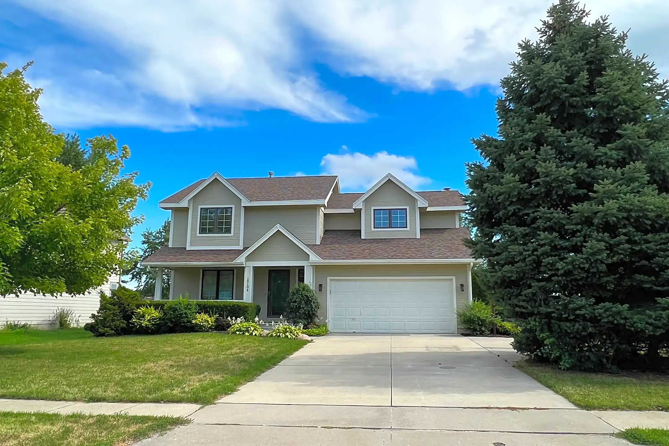 15104 Hawthorn Dr Clive, IA Houses for Rent Rent.