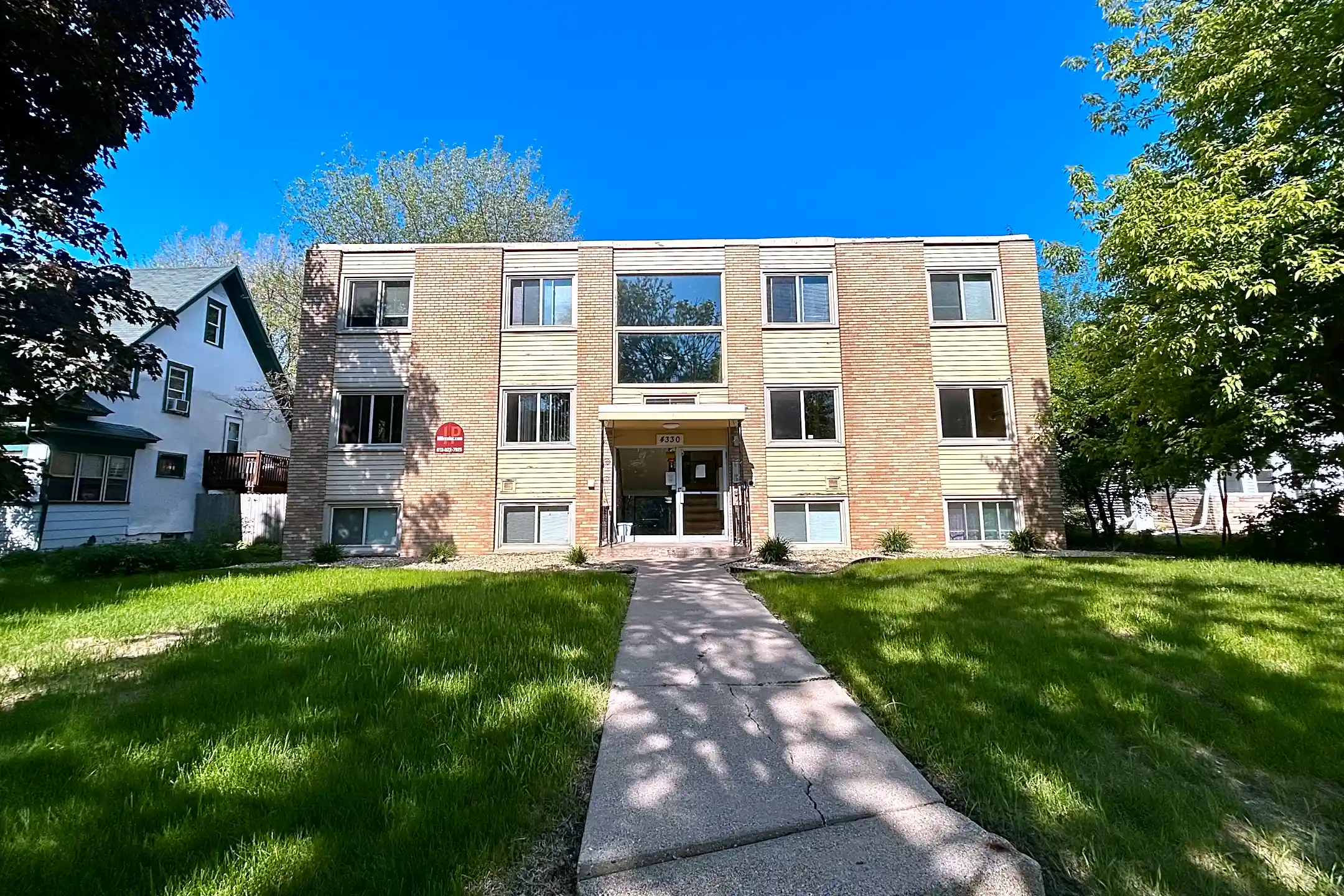 Minnehaha Apartments Minneapolis