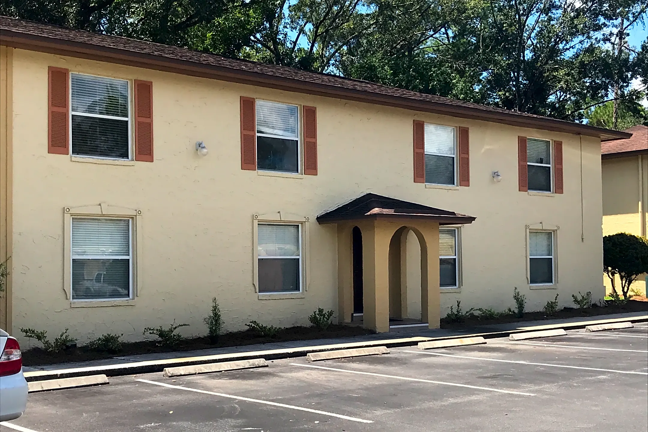 oxford-hall-apartments-apartments-jacksonville-fl-32216