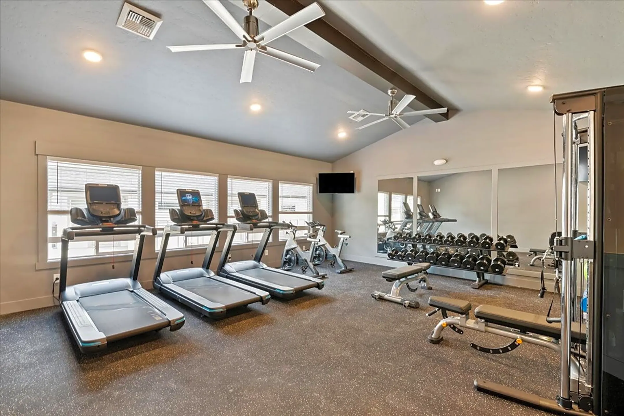 Fitness Weight Room - Breckenridge Apartments - Nampa, ID